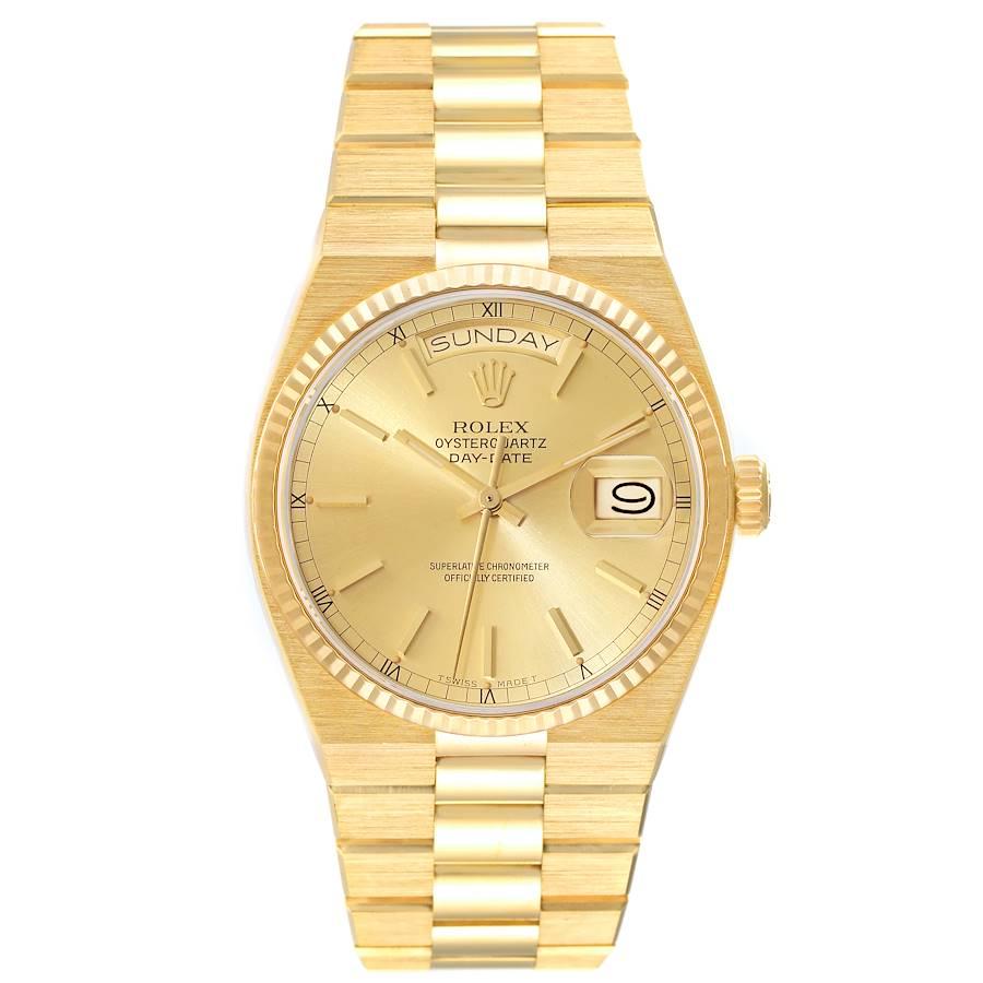 Rolex Oysterquartz President Day-Date Yellow Gold Mens Watch 19018. Quartz movement. 18K yellow gold oyster case 36.0 mm in diameter. Rolex logo on a crown. 18k yellow gold fluted bezel. Scratch resistant sapphire crystal with cyclops magnifier.