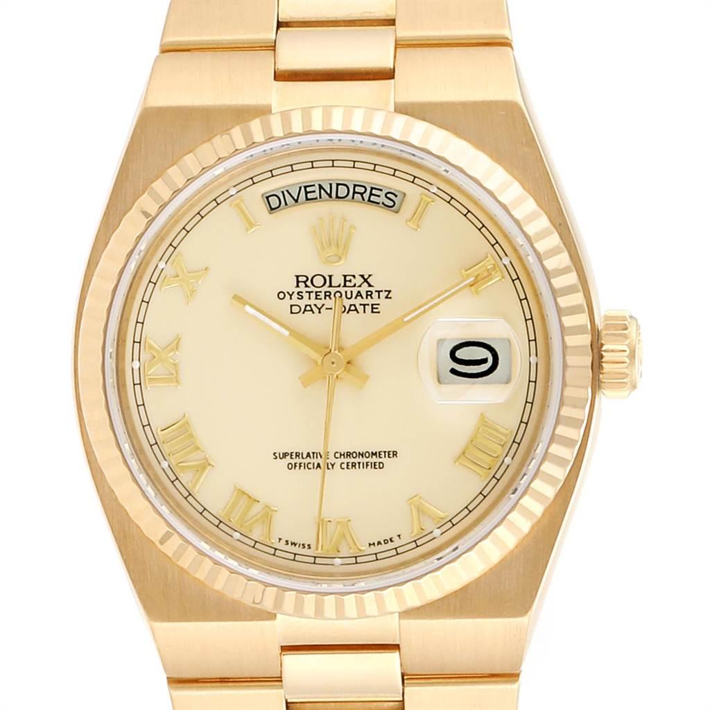 Rolex Oysterquartz President Yellow Gold Ivory Dial Mens Watch 19018. Quartz movement. 18K yellow gold oyster case 36.0 mm in diameter. Rolex logo on a crown. 18k yellow gold fluted bezel. Scratch resistant sapphire crystal with cyclops magnifier.