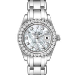Rolex Pearlmaster Montre pour femme en or blanc avec diamants MOP 80299