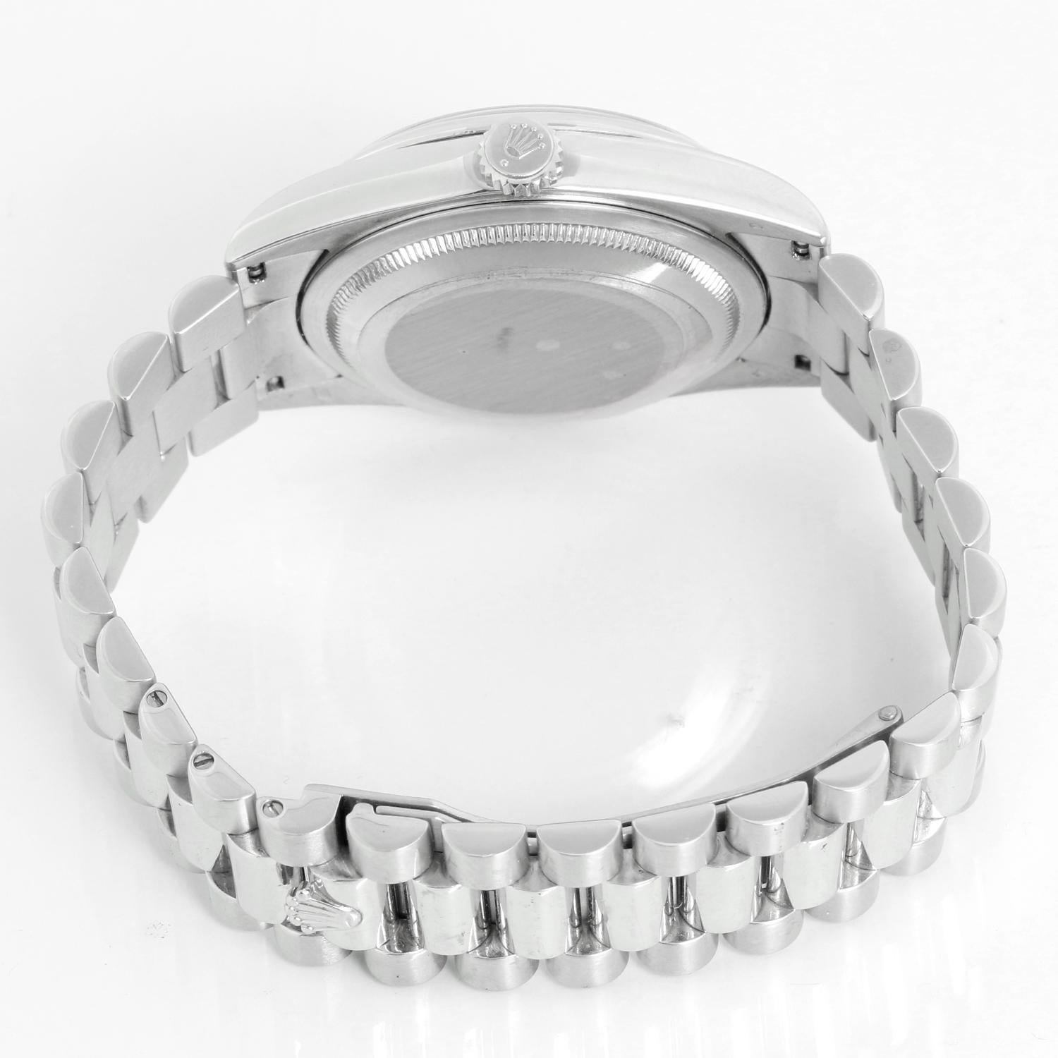 De los hombres Rolex Platino Presidente  Reloj de caballero Day-Date 118206