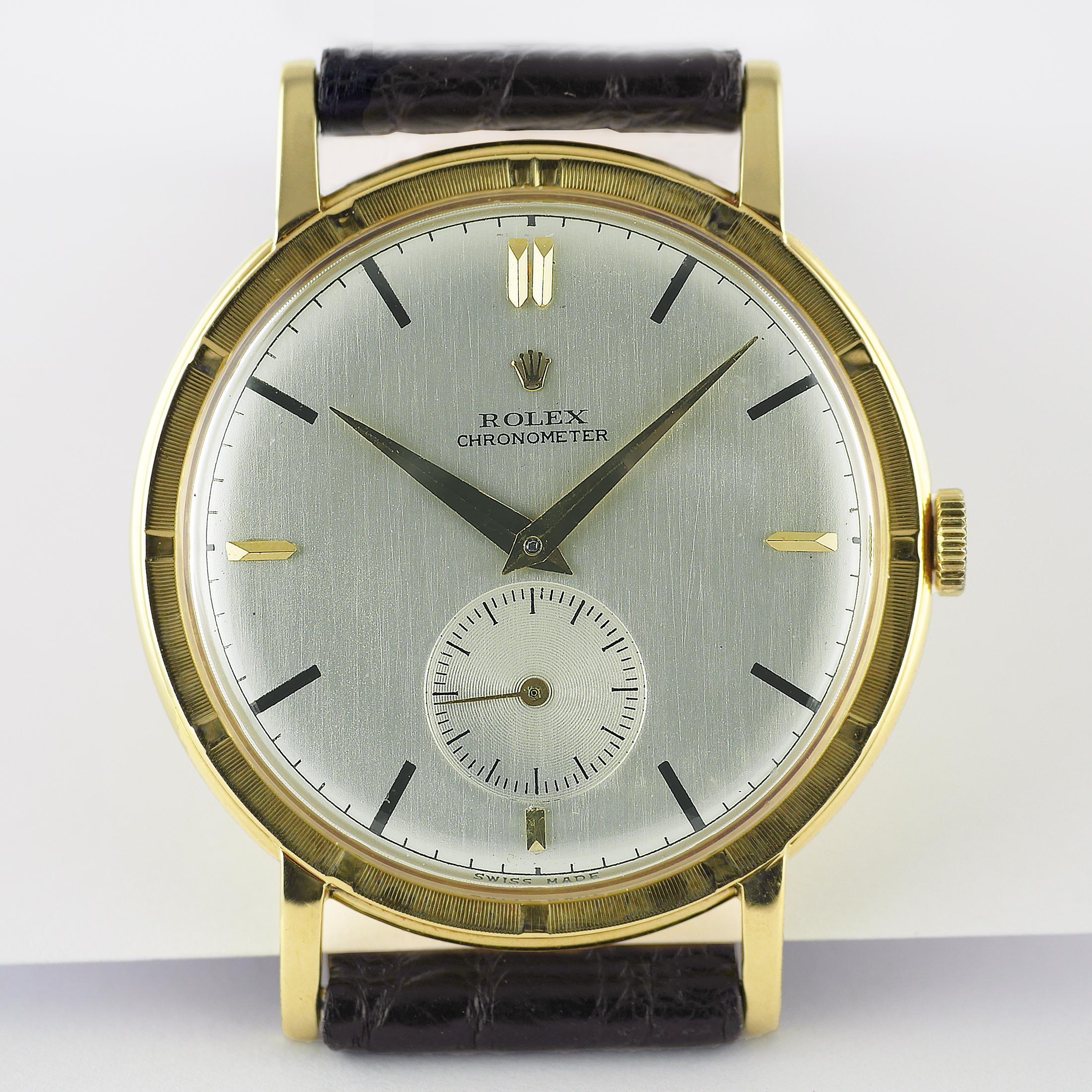 Rolex Precision Gold Wristwatch c1947 In Excellent Condition For Sale In London, GB