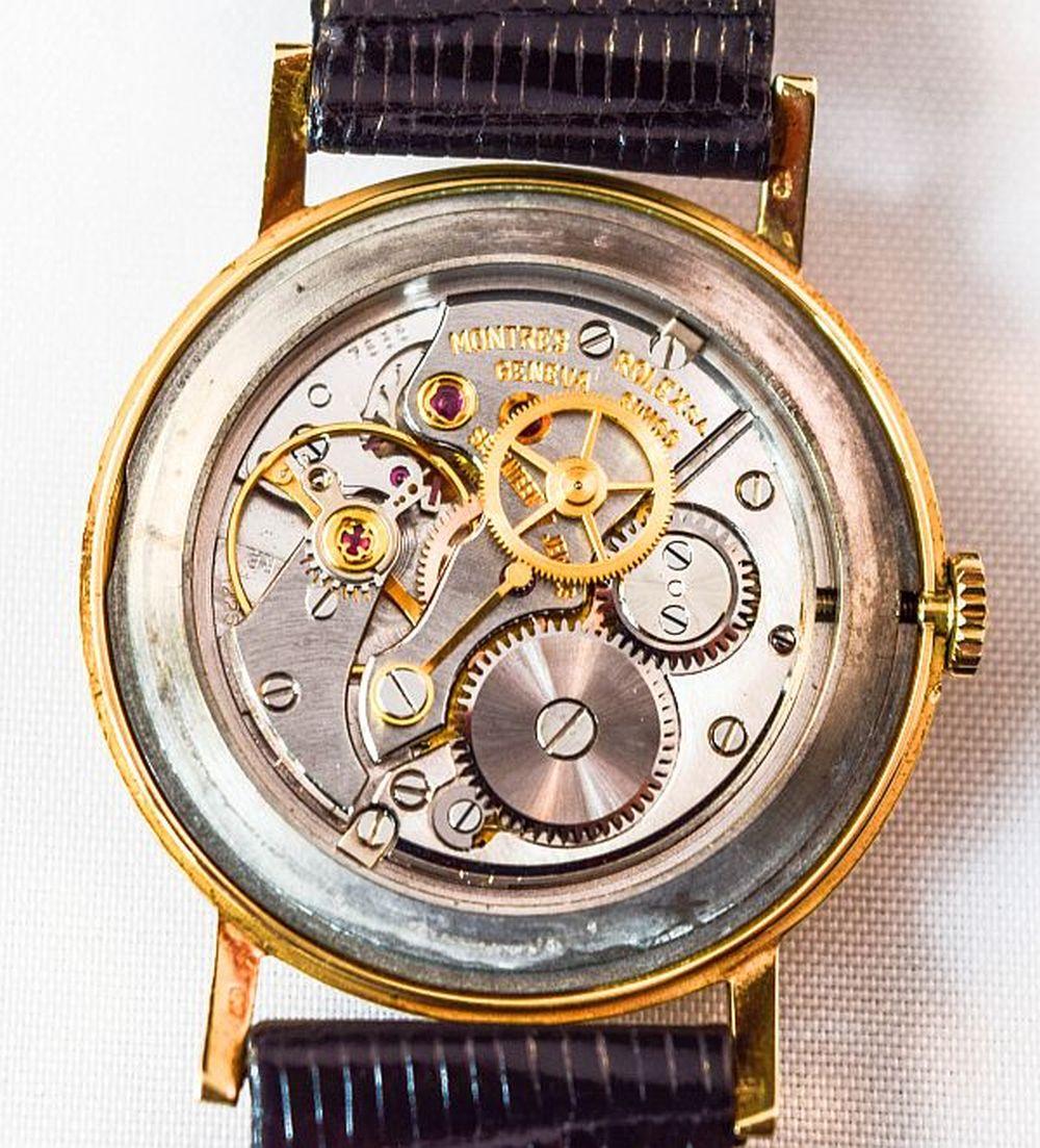 Rolex Precision 18 K Gold-Uhr mit elegantem Mittelteil und zweifachem Zifferblatt Ref 9708 im Angebot 9