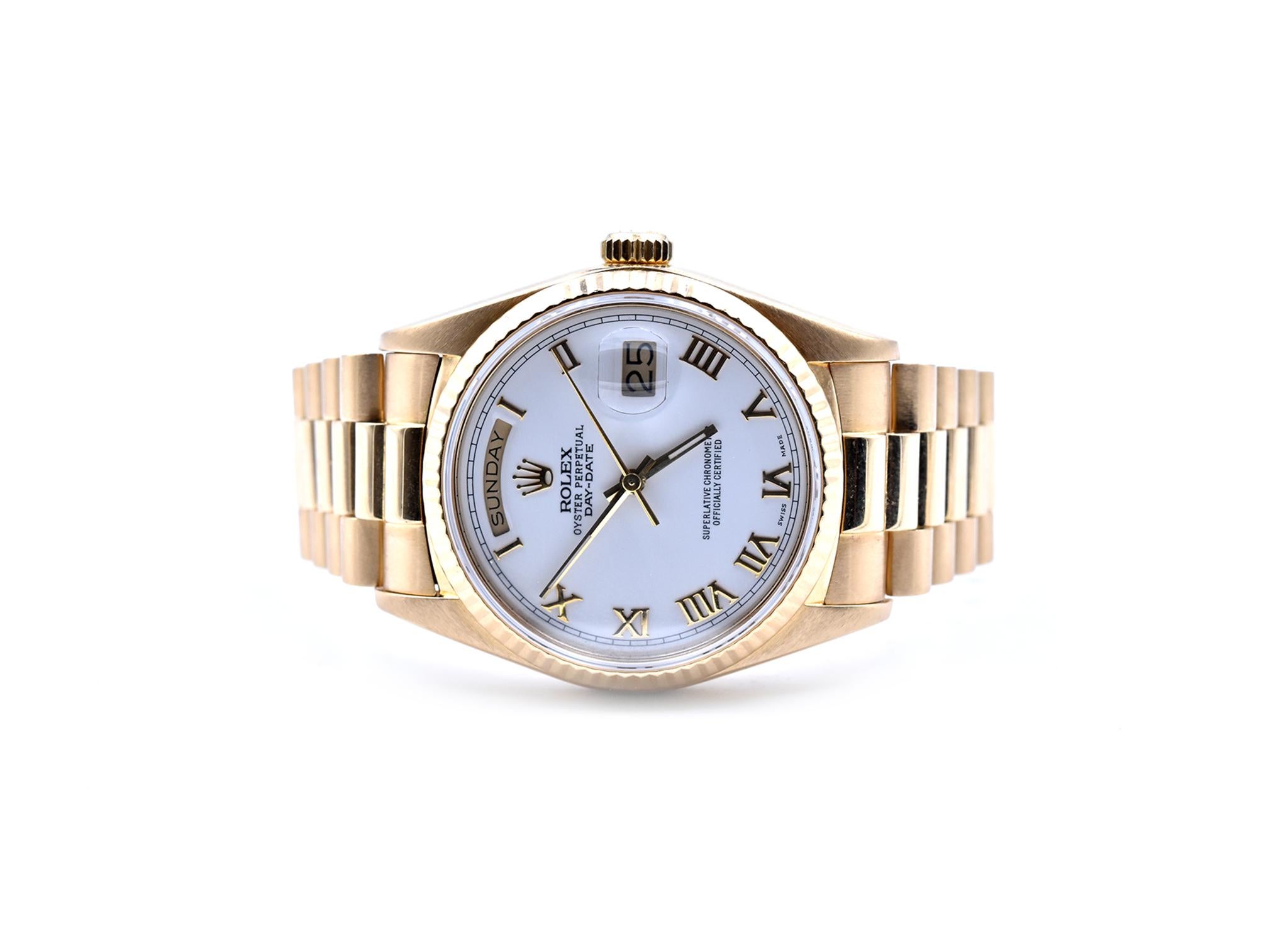 Rolex President 18 Karat Yellow Gold Day-Date Ref. 18038 In Excellent Condition In Scottsdale, AZ