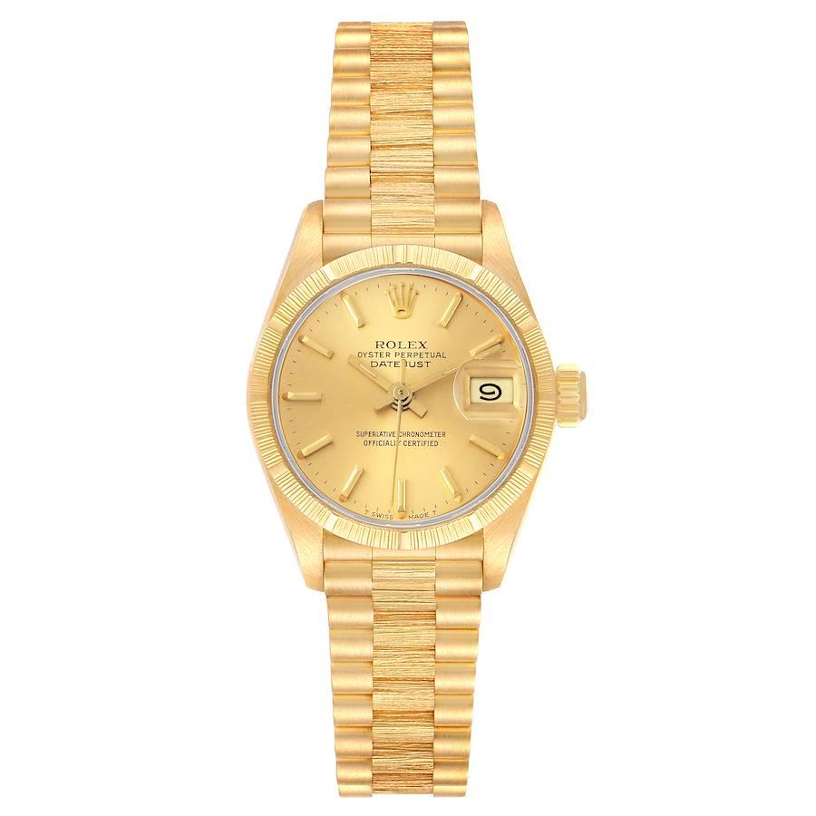 Rolex Präsident Datejust 18K Gelbgold Bark Finish Uhr 69278 Papiere. Offiziell zertifiziertes Chronometerwerk mit automatischem Aufzug. Oyster-Gehäuse aus 18 Karat Gelbgold mit einem Durchmesser von 26,0 mm. Rolex Logo auf der Krone. 18k Gelbgold