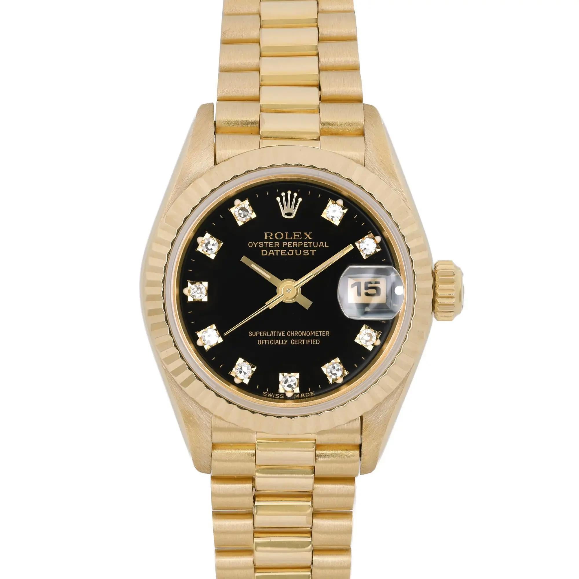 Aus Vorbesitz. Sehr guter Zustand. Seltenes Zifferblatt. Wird mit Box und Papieren geliefert.

Kaliber: Rolex Kaliber 2135

Typ: Automatik (Selbstaufzug)

Juwelen: 29

Gangreserve: Ungefähr 42 Stunden

Frequenz: 28.800 Schläge pro Stunde (4
