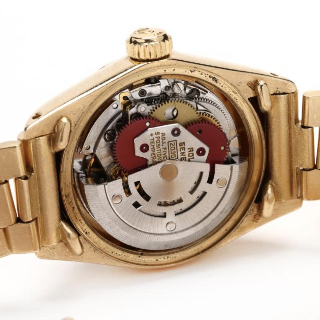 Rolex President Datejust 26mm Fluted 18K Gold Ladies Watch In Excellent Condition For Sale In Miami, FL