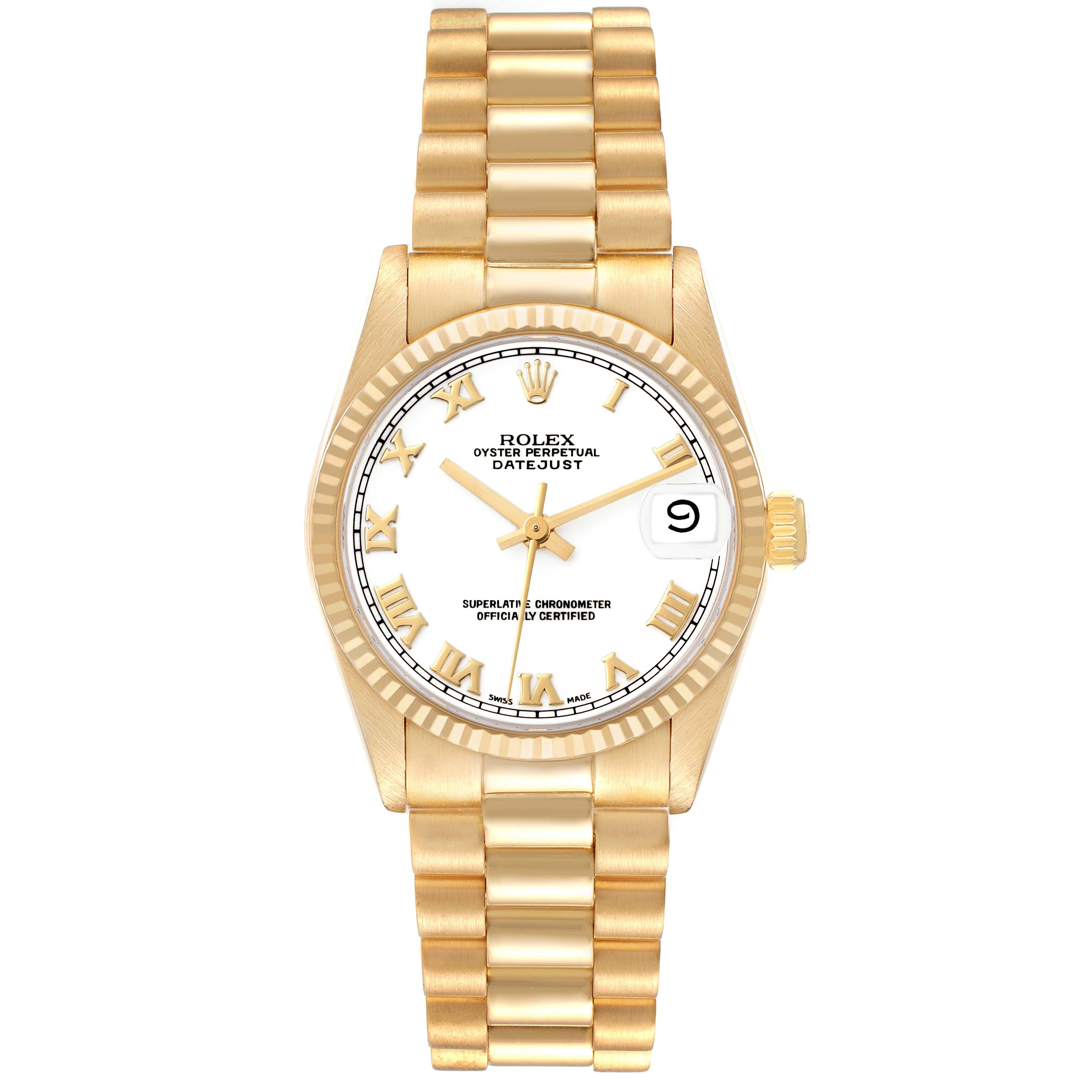 Rolex President Datejust Midsize White Dial Yellow Gold Ladies Watch 68278. Officially certified chronometer automatic self-winding movement. 18k yellow gold oyster case 31.0 mm in diameter. Rolex logo on the crown. 18k yellow gold fluted bezel.