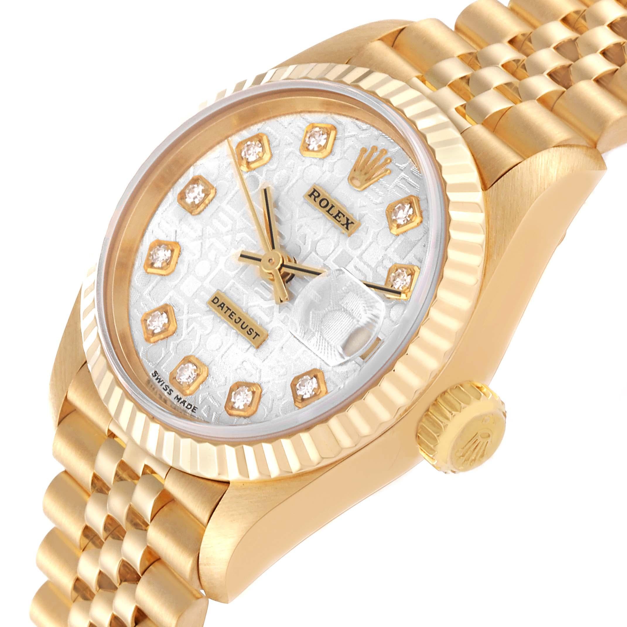 Rolex President Datejust Silver Diamond Dial Yellow Gold Ladies Watch 79178. Mouvement à remontage automatique, certifié chronomètre, avec fonction quickset pour la date. Boîtier en or jaune 18 carats de 26 mm de diamètre. Logo Rolex sur une