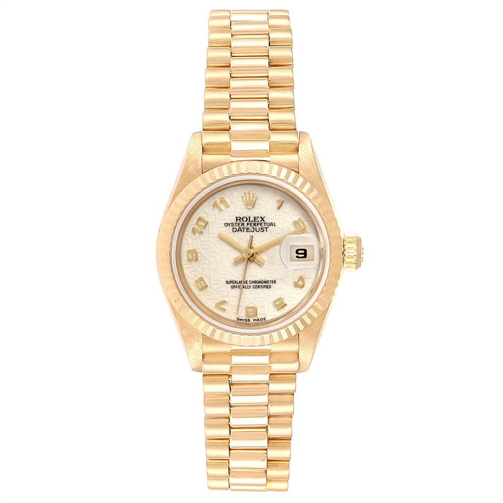 Rolex President Datejust Yellow Gold Anniversary Dial Ladies Watch 69178. Officially certified chronometer self-winding movement. 18k yellow gold oyster case 26.0 mm in diameter. Rolex logo on a crown. 18k yellow gold fluted bezel. Scratch resistant
