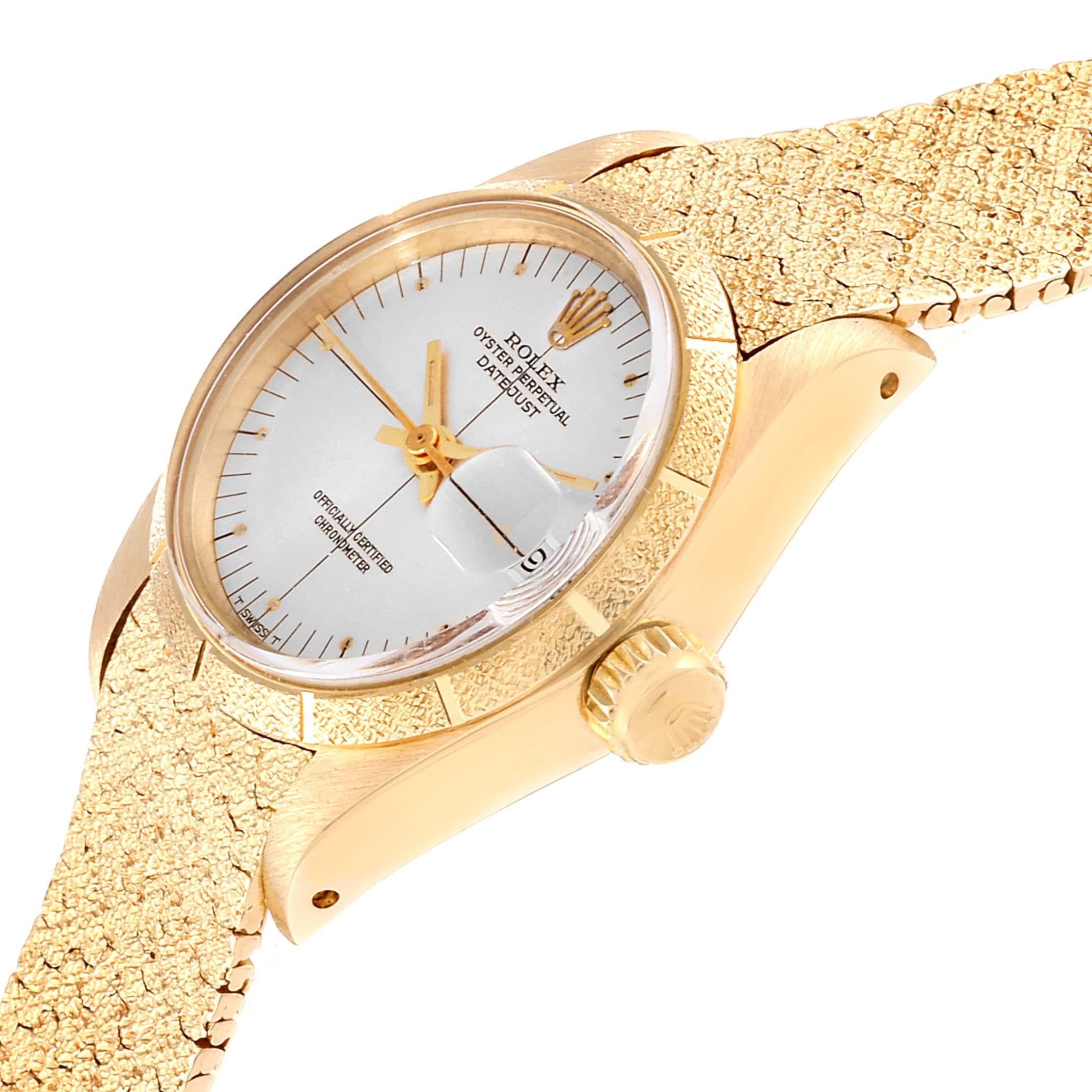 Rolex President Datejust Yellow Gold Ladies Watch 6900 In Good Condition For Sale In Atlanta, GA