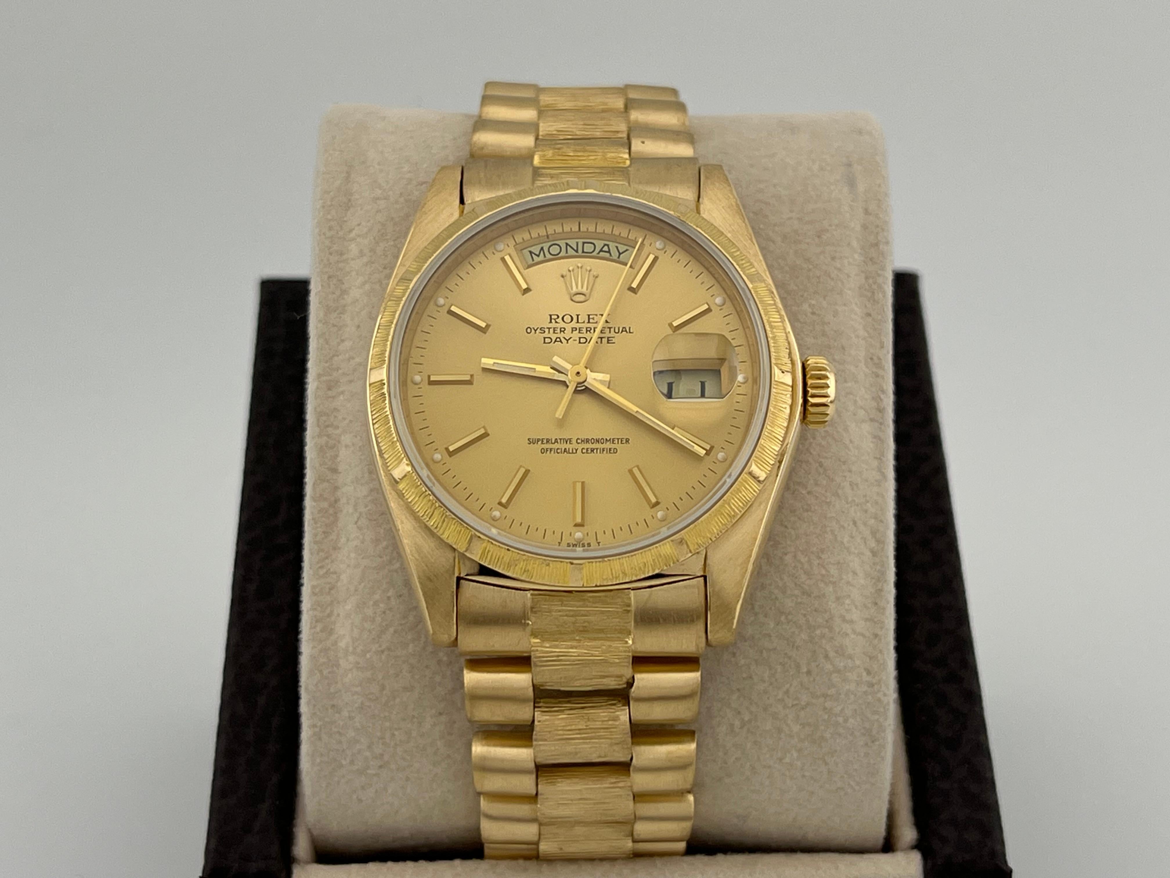 Rolex President Day-Date 18078 36mm Finition écorce Cadran Champagne Or jaune 18k Bon état - En vente à San Diego, CA