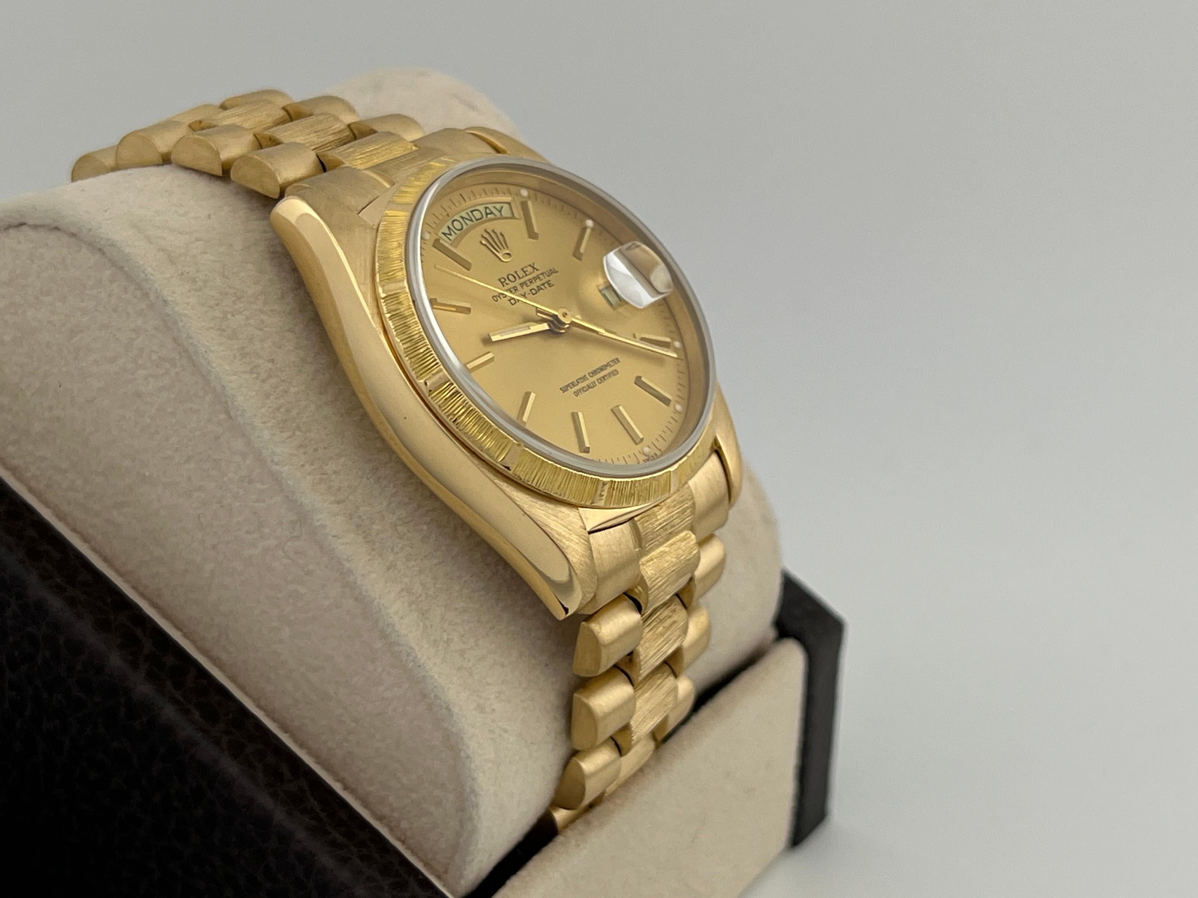Rolex President Day-Date 18078 36mm Finition écorce Cadran Champagne Or jaune 18k en vente 1
