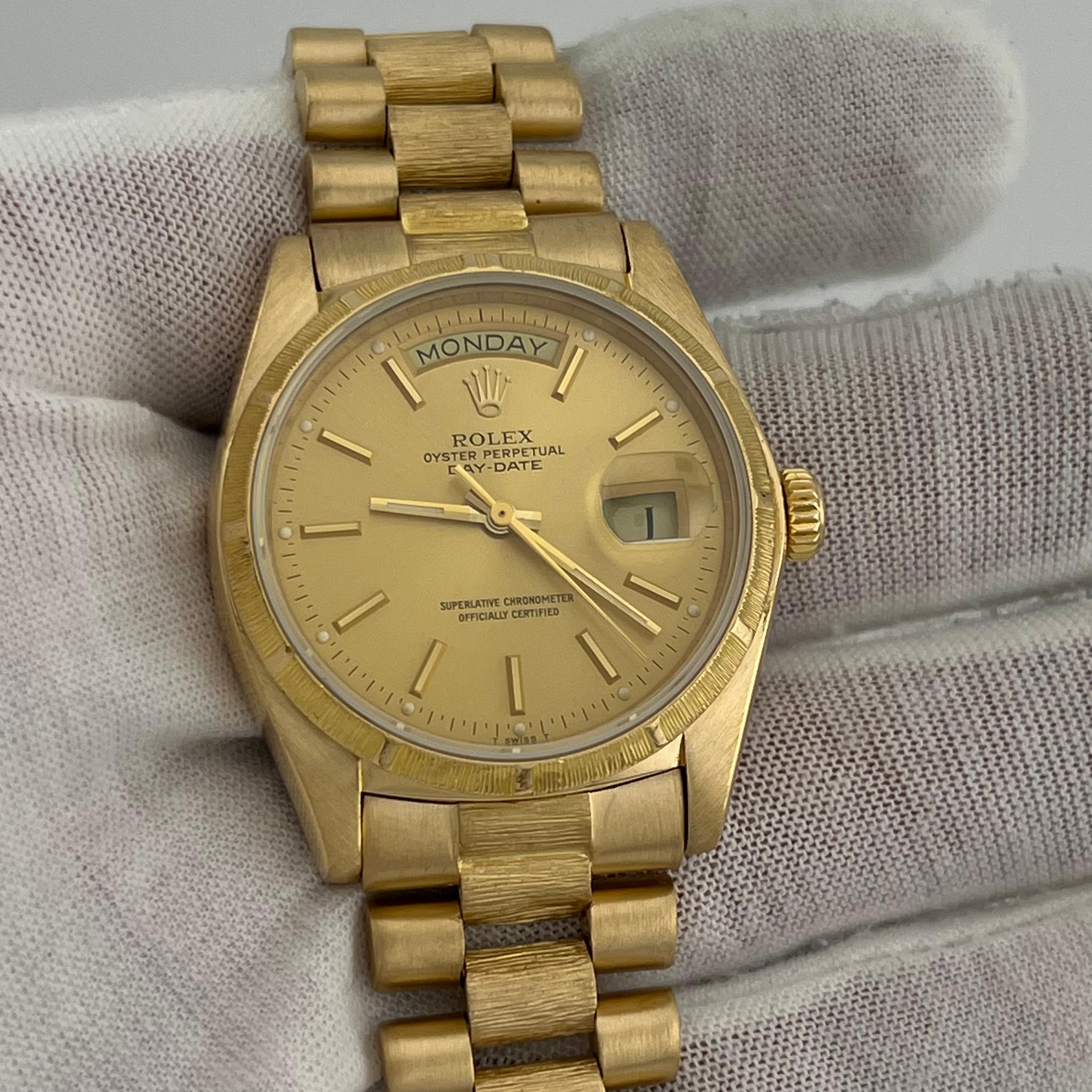 Rolex President Day-Date 18078 36mm Finition écorce Cadran Champagne Or jaune 18k en vente 2
