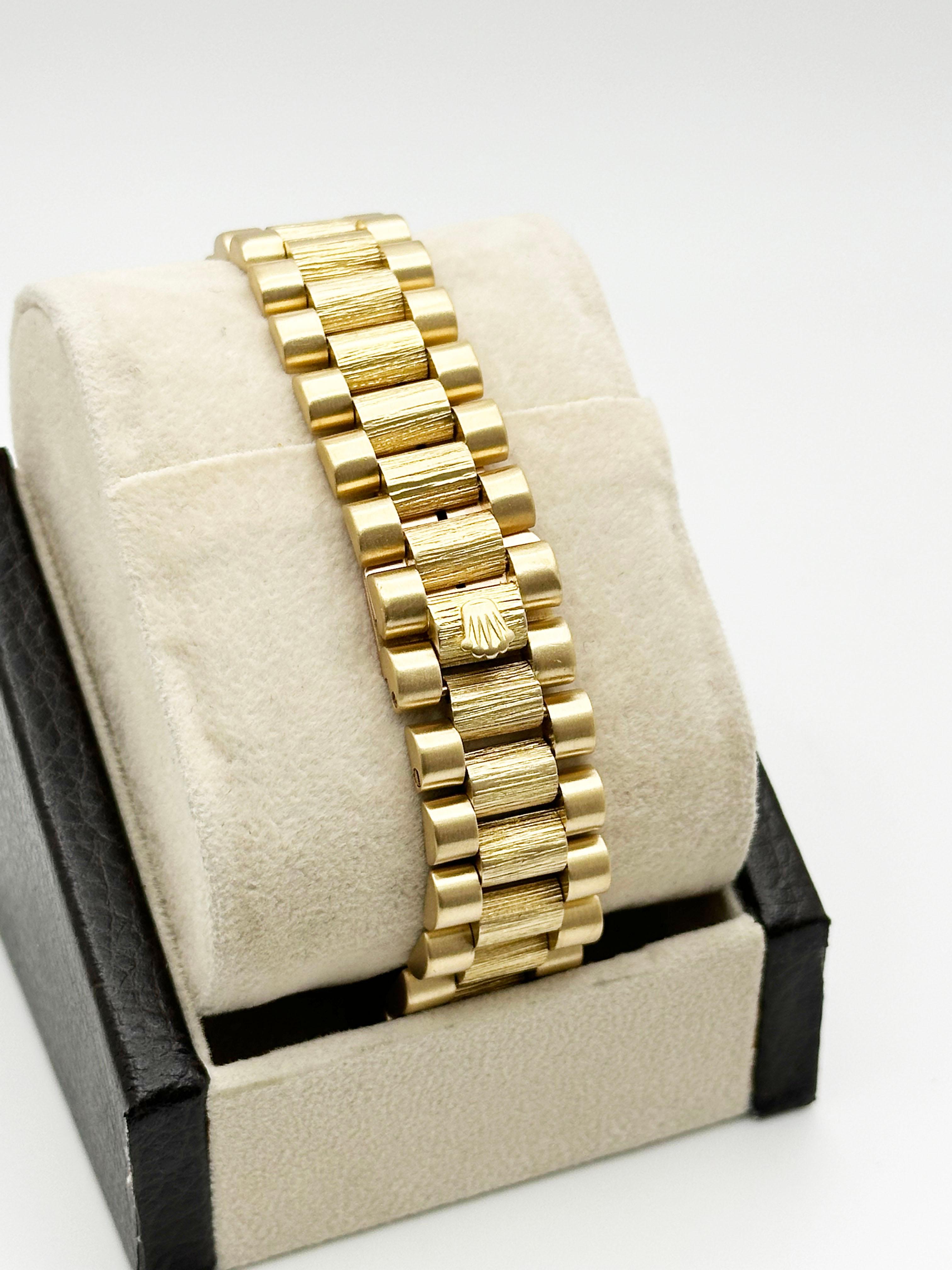 De los hombres Rolex President Day Date 18078 Champagne Dial Bark Finish 18K Yellow Gold 36mm en venta