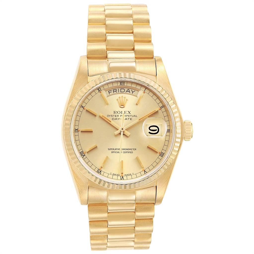 Rolex President Day-Date Yellow Gold Mens Watch 18038 In Excellent Condition For Sale In Atlanta, GA