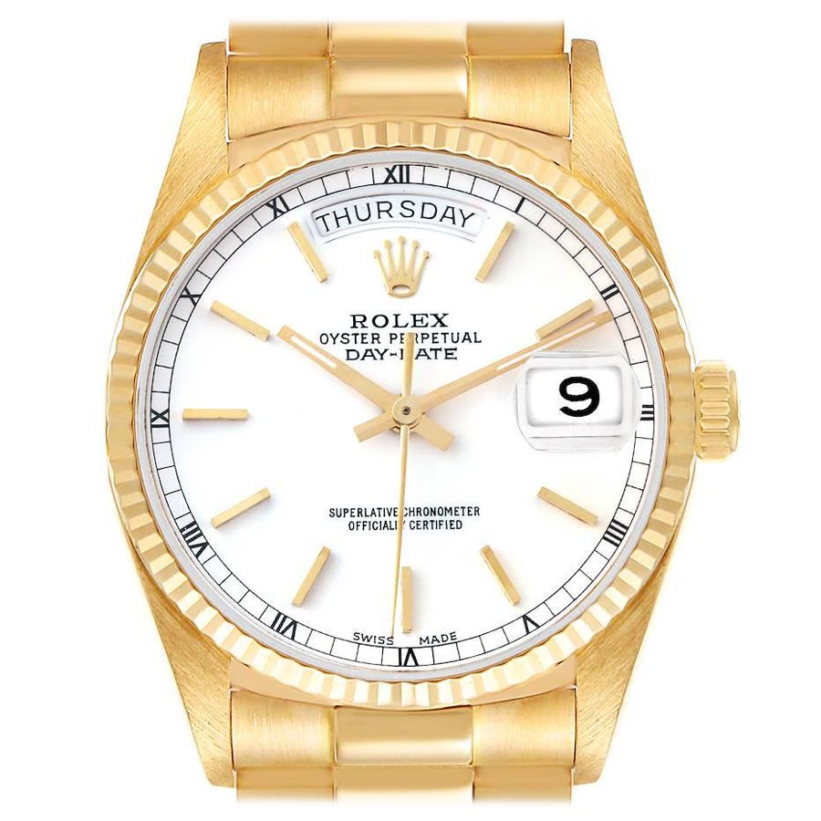 Rolex President Day-Date 36mm Gelbgold Weißes Zifferblatt Herrenuhr 18038 im Angebot
