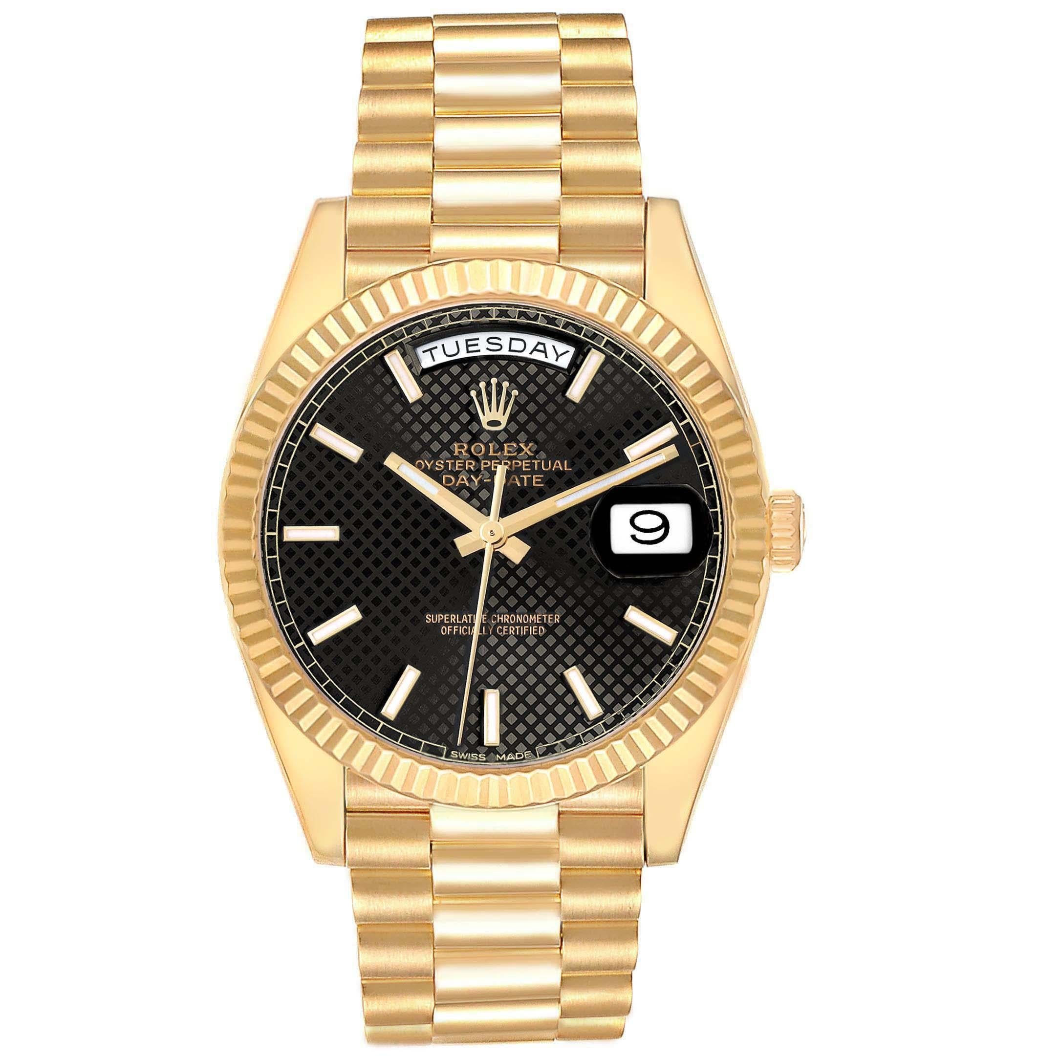 Rolex President Day-Date 40 Black Dial Yellow Gold Mens Watch 228238 Pour hommes en vente