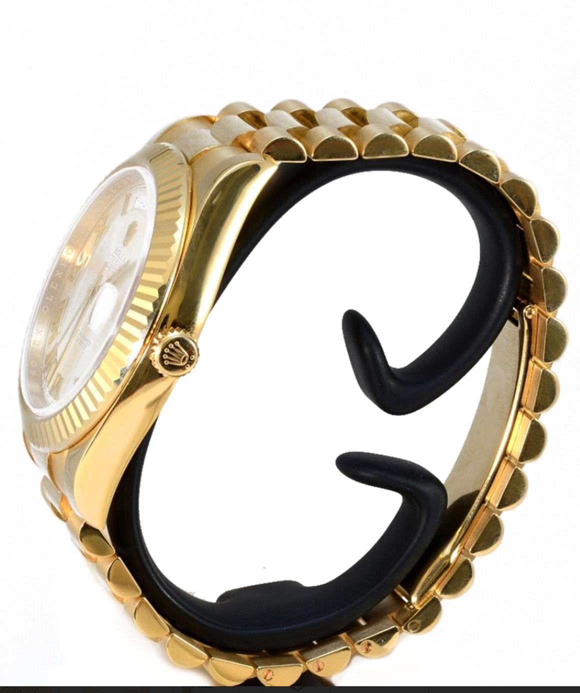 Women's or Men's Rolex President Day Date II 18 Karat Yellow Gold Automatic Wristwatch