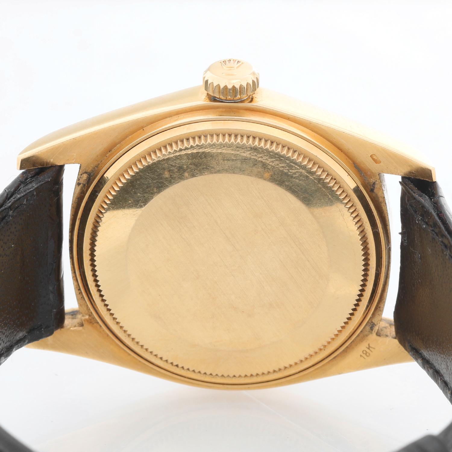 Rolex President Day-Date Herrenuhr 18 Karat Gelbgold 1803 Box und Papiere 1