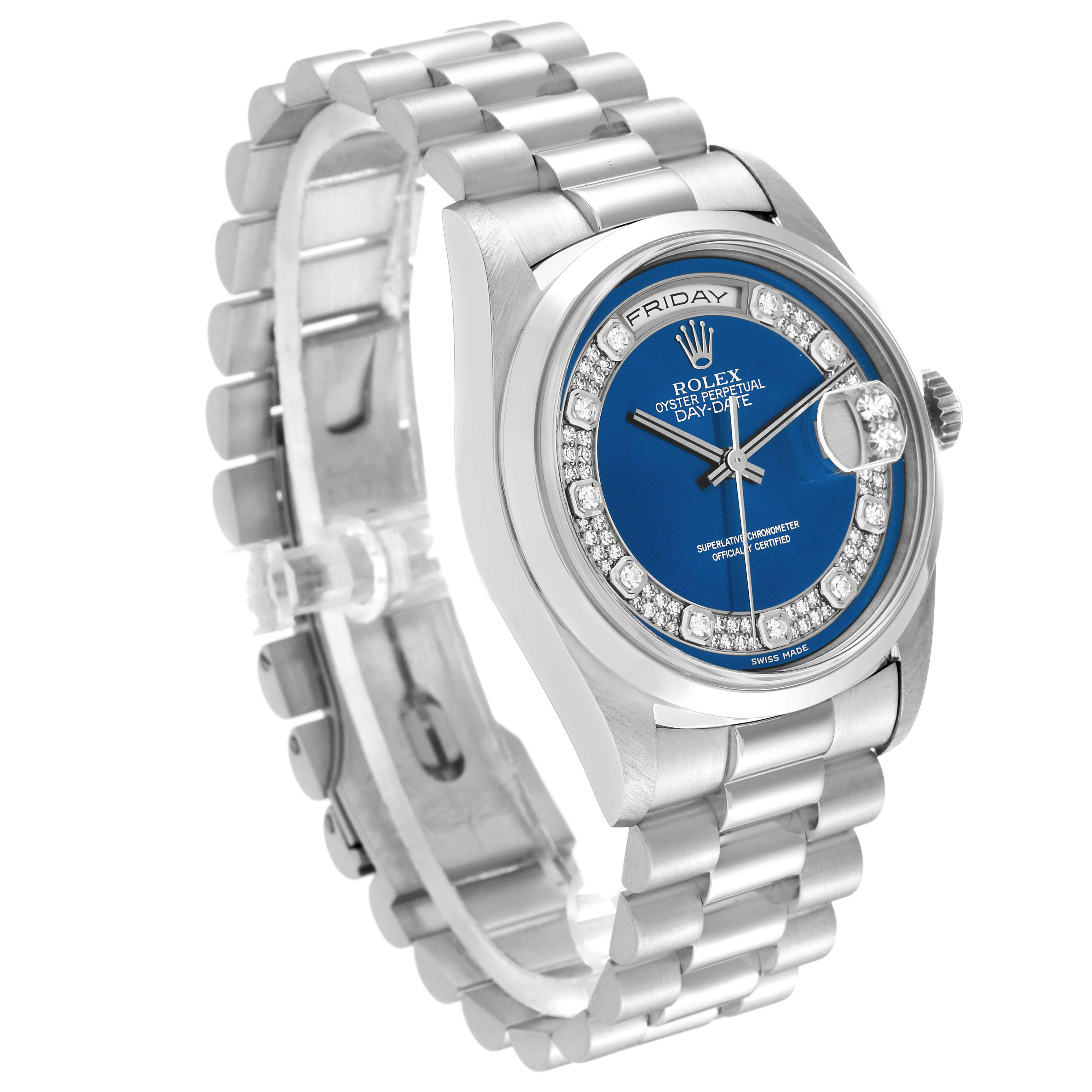 Rolex President Day-Date Platinum Blue Diamond Dial Mens Watch 18206 Box Papers en vente 3