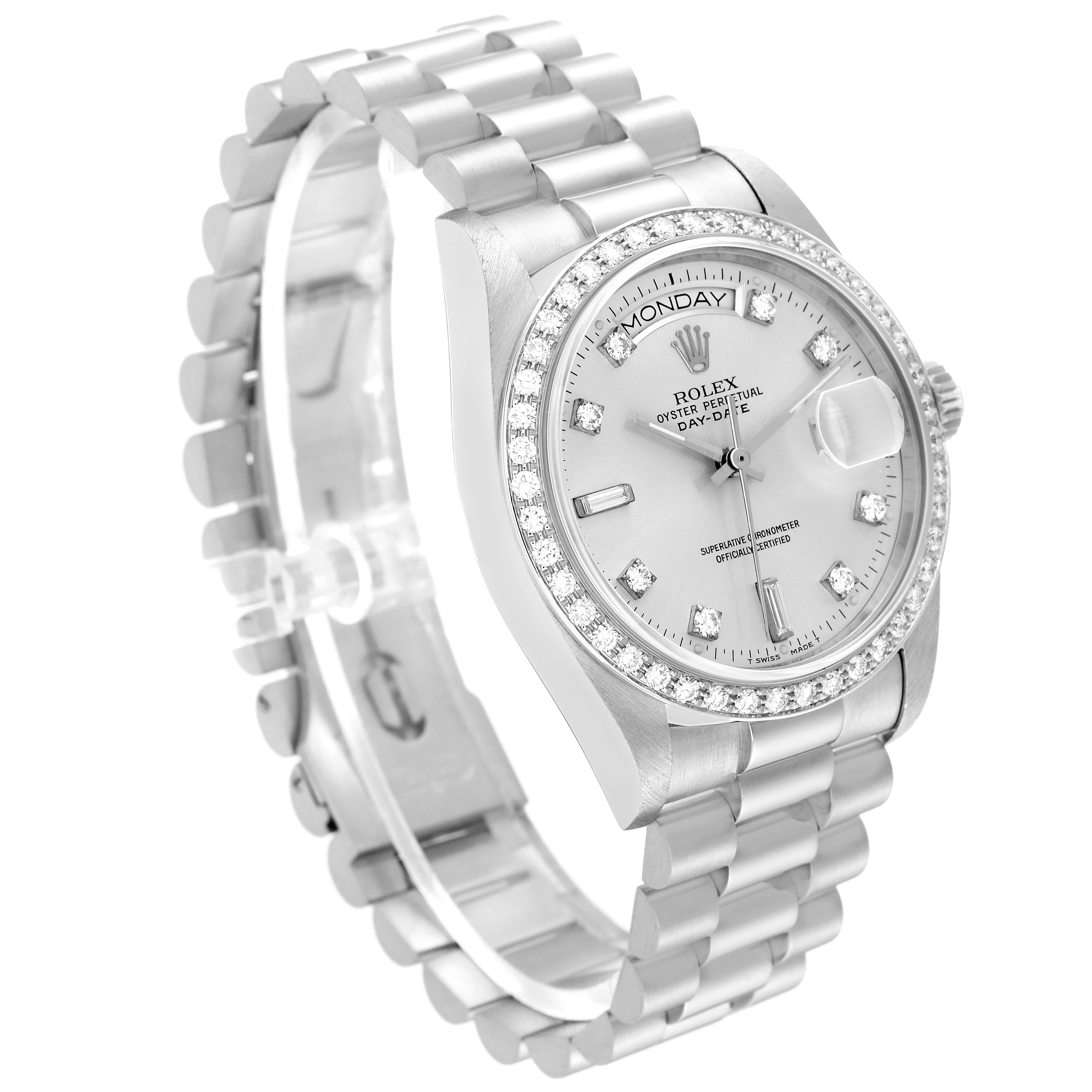 Rolex Montre President Day-Date avec cadran en argent et diamants, pour hommes 18046 en vente 3