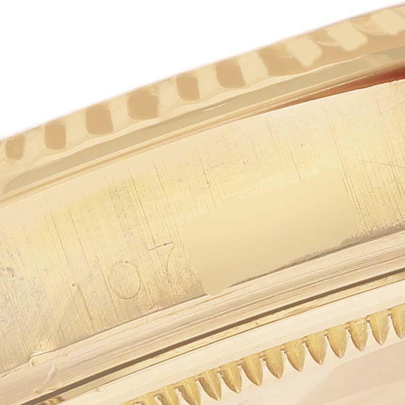 Rolex President Day-Date Silver Dial Yellow Gold Vintage Mens Watch 1803 In Good Condition For Sale In Atlanta, GA