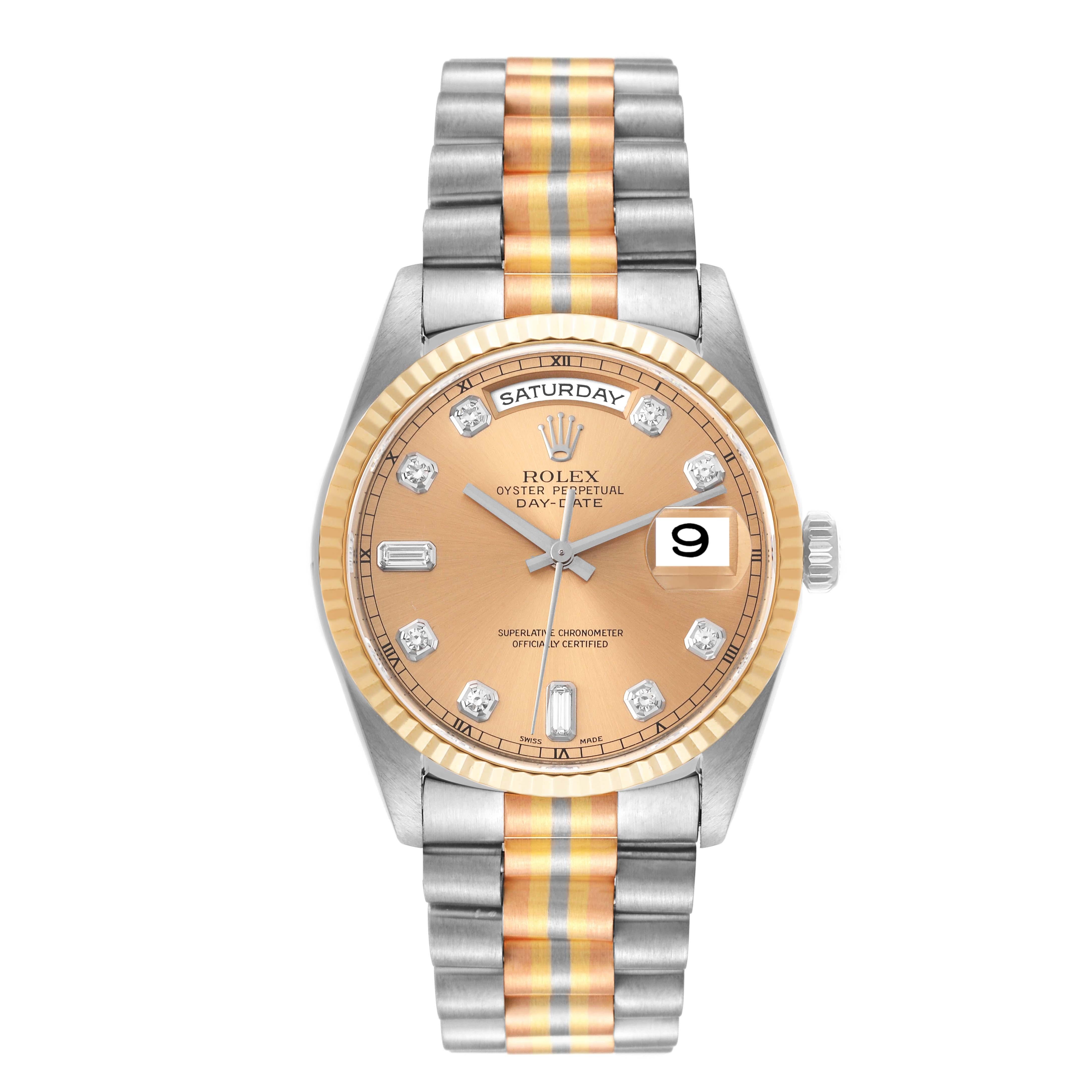 Rolex President Day-Date Tridor White Yellow Rose Gold Diamond Mens Watch 18239. Mouvement à remontage automatique, certifié officiellement chronomètre, avec fonction de date à réglage rapide. Boîtier oyster en or blanc 18k de 36,0 mm de diamètre.
