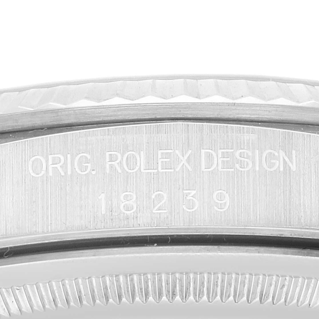 Rolex President Day-Date Or blanc Cadran Myriade Diamants Montre Homme 18239 en vente 2