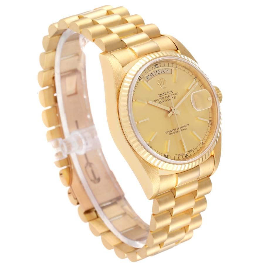 Rolex President Day-Date Gelbgold Champagner Zifferblatt Herrenuhr 18038 Papiere im Zustand „Gut“ in Atlanta, GA