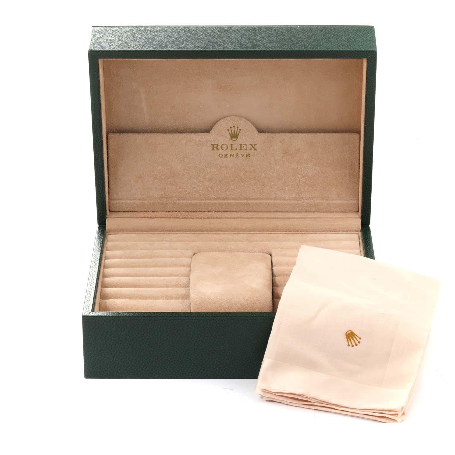 Rolex Montre President Day-Date en or jaune et diamants pour hommes 18138 en vente 6