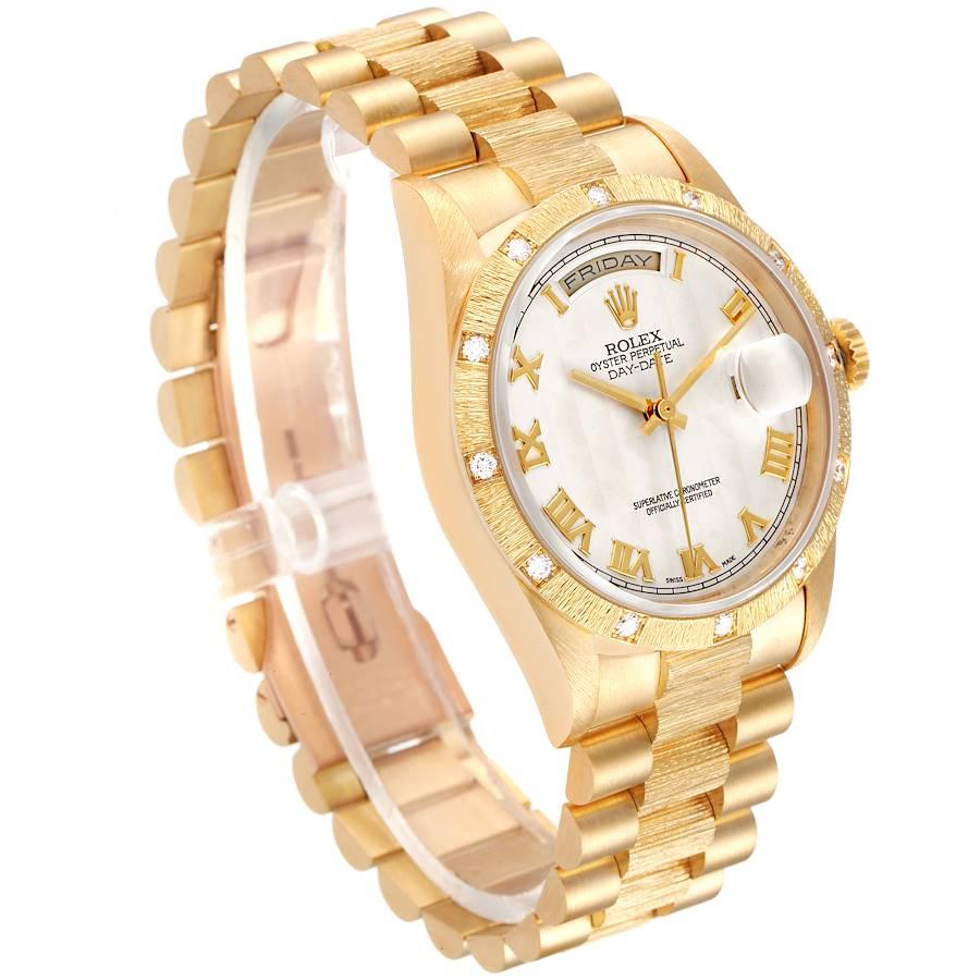 Rolex President Day-Date Yellow Gold Diamond Mens Watch 18308 In Excellent Condition For Sale In Atlanta, GA