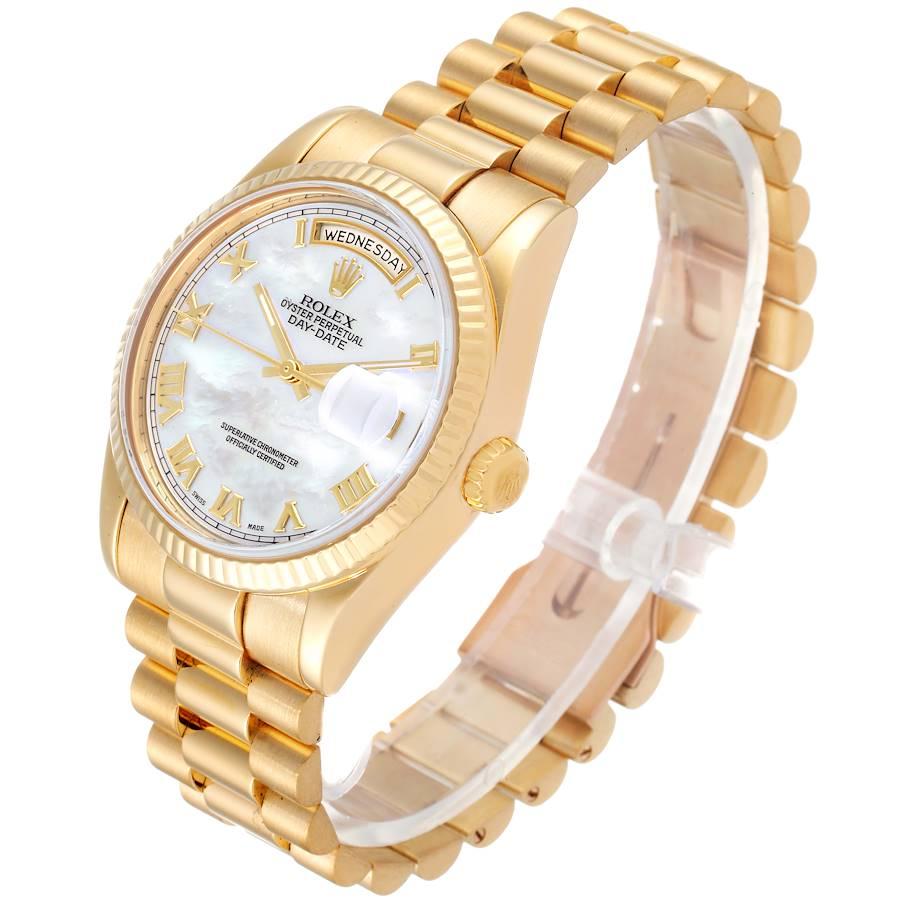 Men's Rolex President Day Date Yellow Gold MOP Dial Mens Watch 118238 Box Papers For Sale