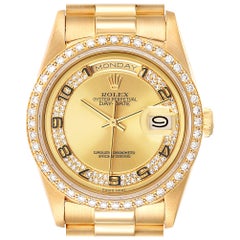 Rolex Montre President Day-Date en or jaune avec myriade de diamants pour hommes 18238