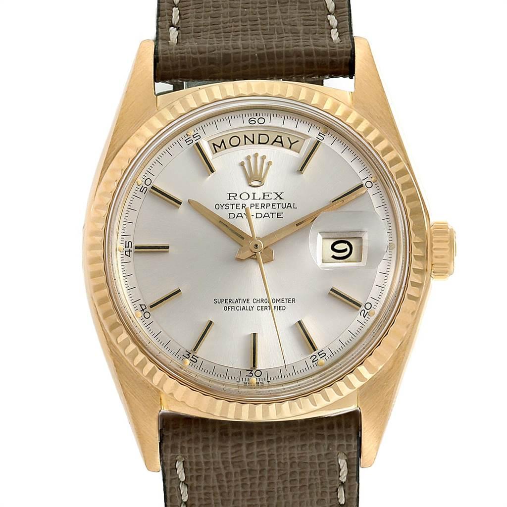 Rolex President Day-Date Yellow Gold Vintage Mens Watch 1803. Officially certified chronometer self-winding movement. 18k yellow gold oyster case 36.0 mm in diameter. Rolex logo on a crown. 18k yellow gold fluted bezel. Scratch resistant sapphire