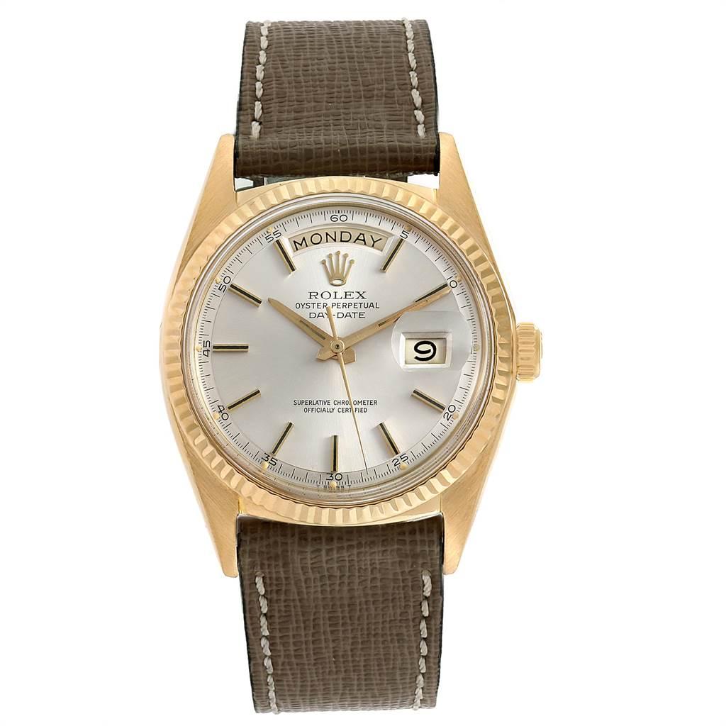 Rolex President Day-Date Yellow Gold Vintage Men's Watch 1803 In Fair Condition For Sale In Atlanta, GA