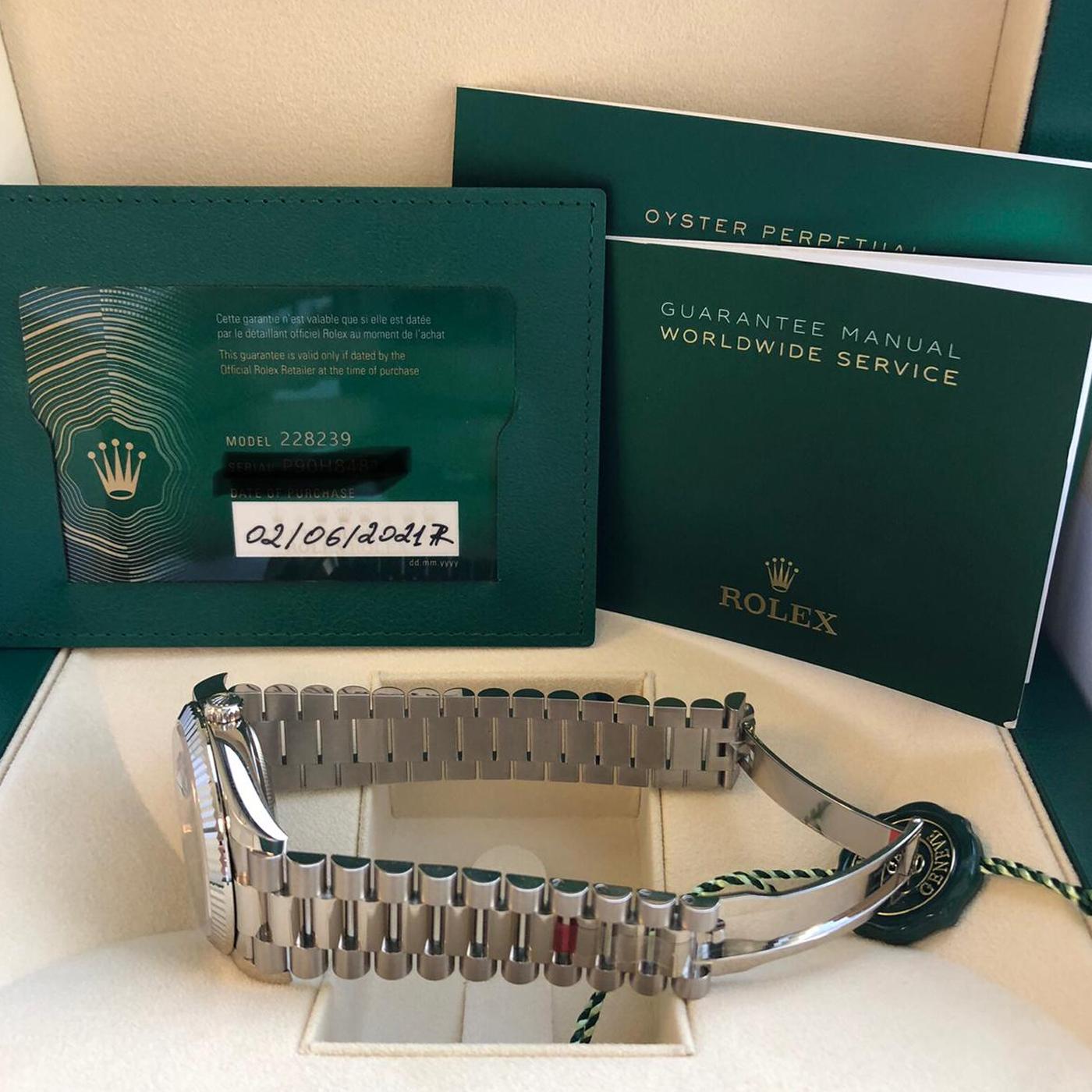 Rolex Presidential Day-Date 18k White Gold Green Olive Roman Dial 228239 1