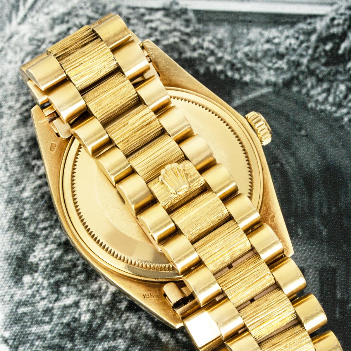 Rolex Rare Day-Date Oxblood Stella Dial Bark Finish 1807 For Sale 5