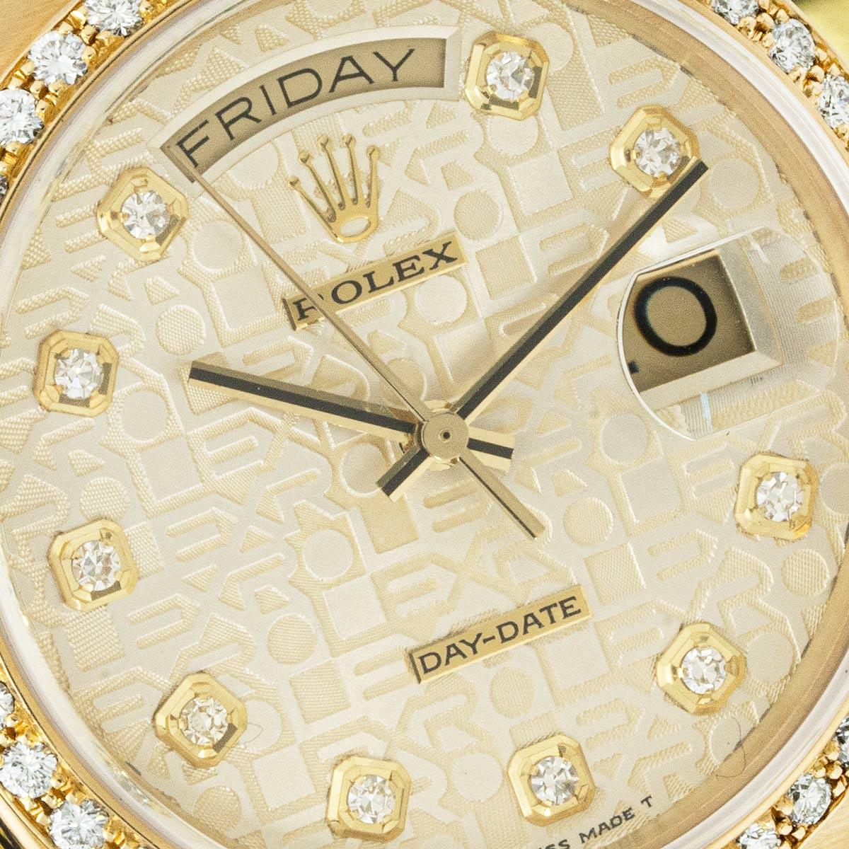 Taille ronde Rolex Rare Oysterquartz Day-Date serti de diamants 19148