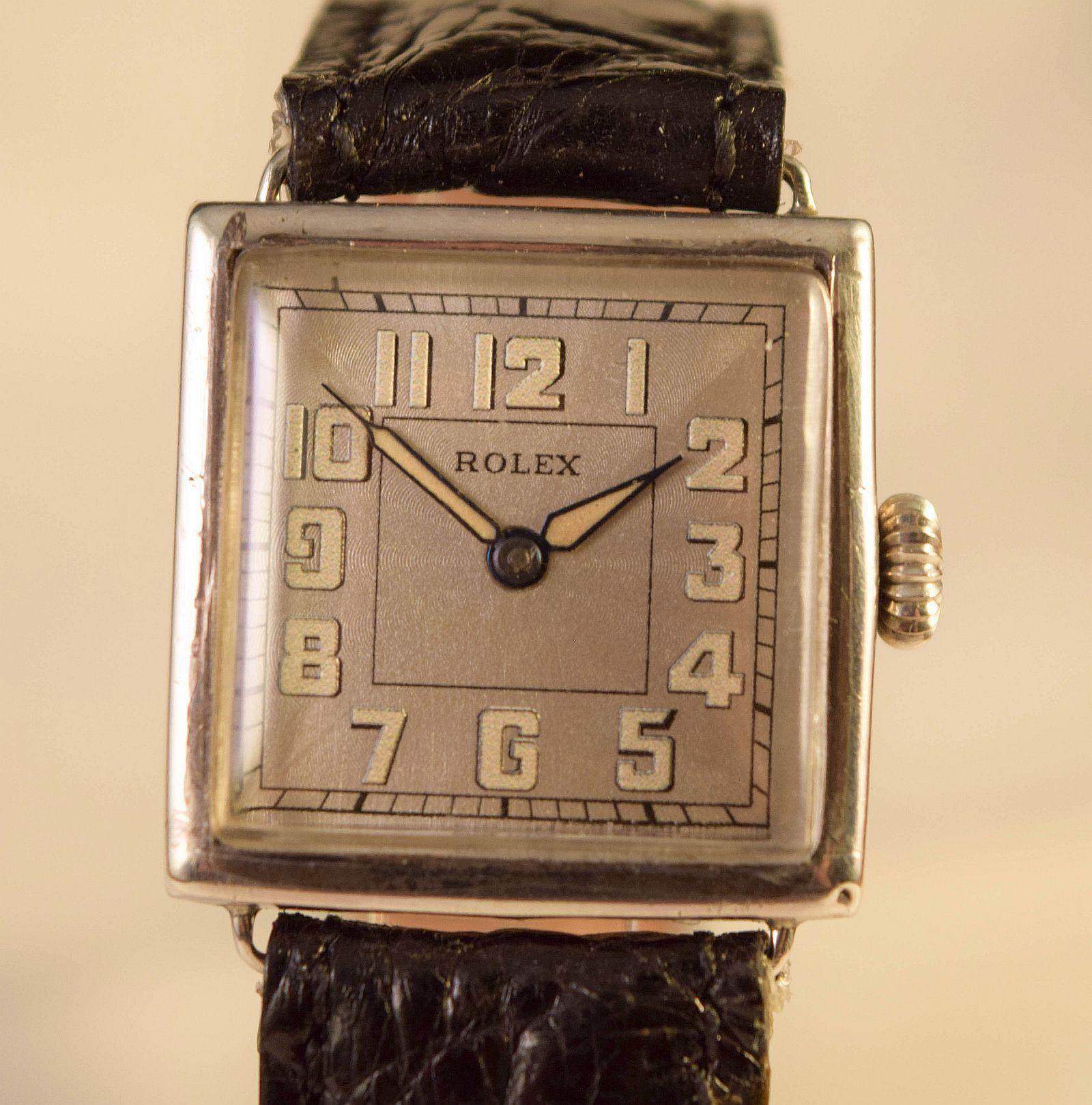 Rolex Seltene quadratische silberne Vintage-Uhr mit sehr attraktivem Zifferblatt im Angebot 7