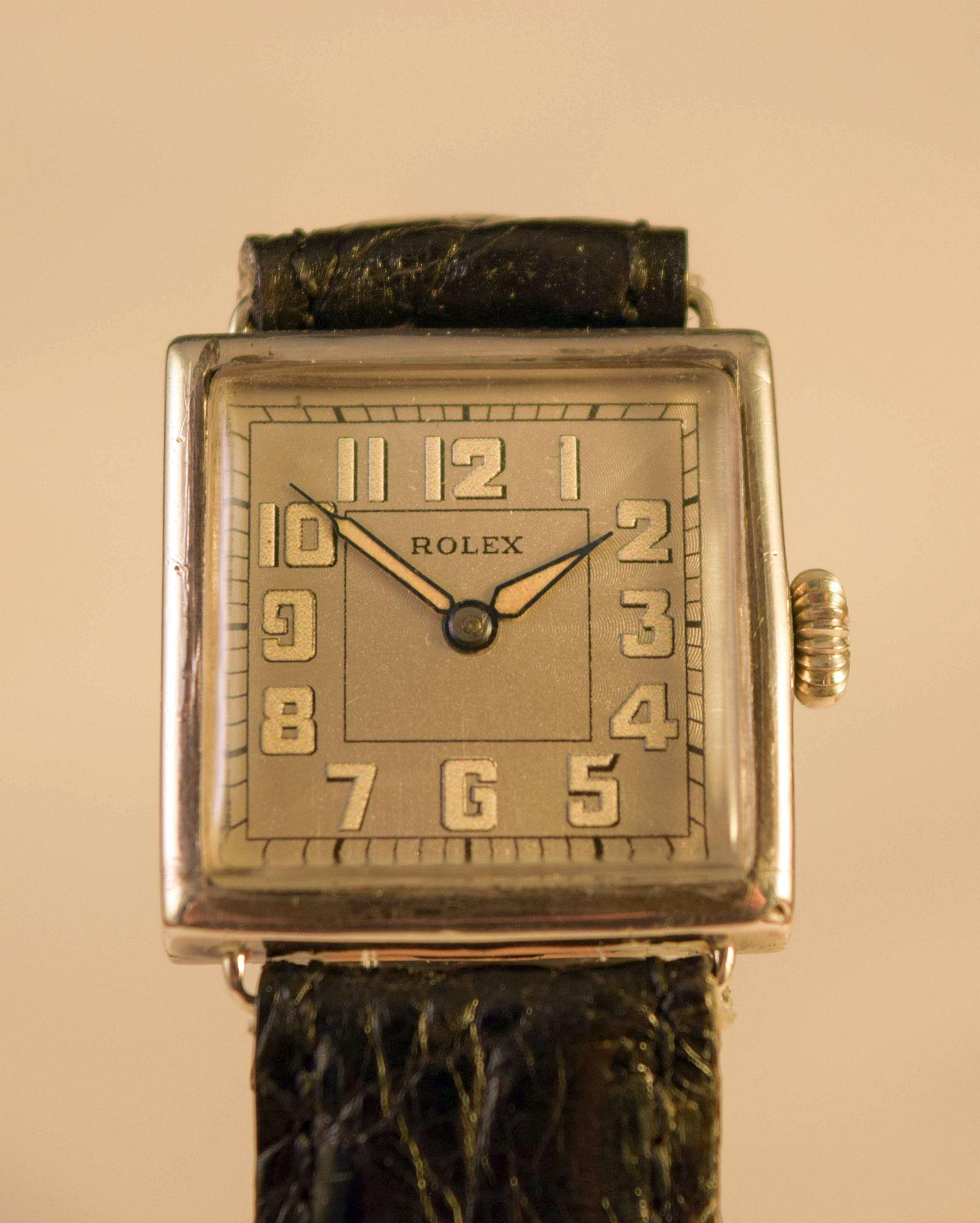 Rolex Seltene quadratische silberne Vintage-Uhr mit sehr attraktivem Zifferblatt im Angebot 8
