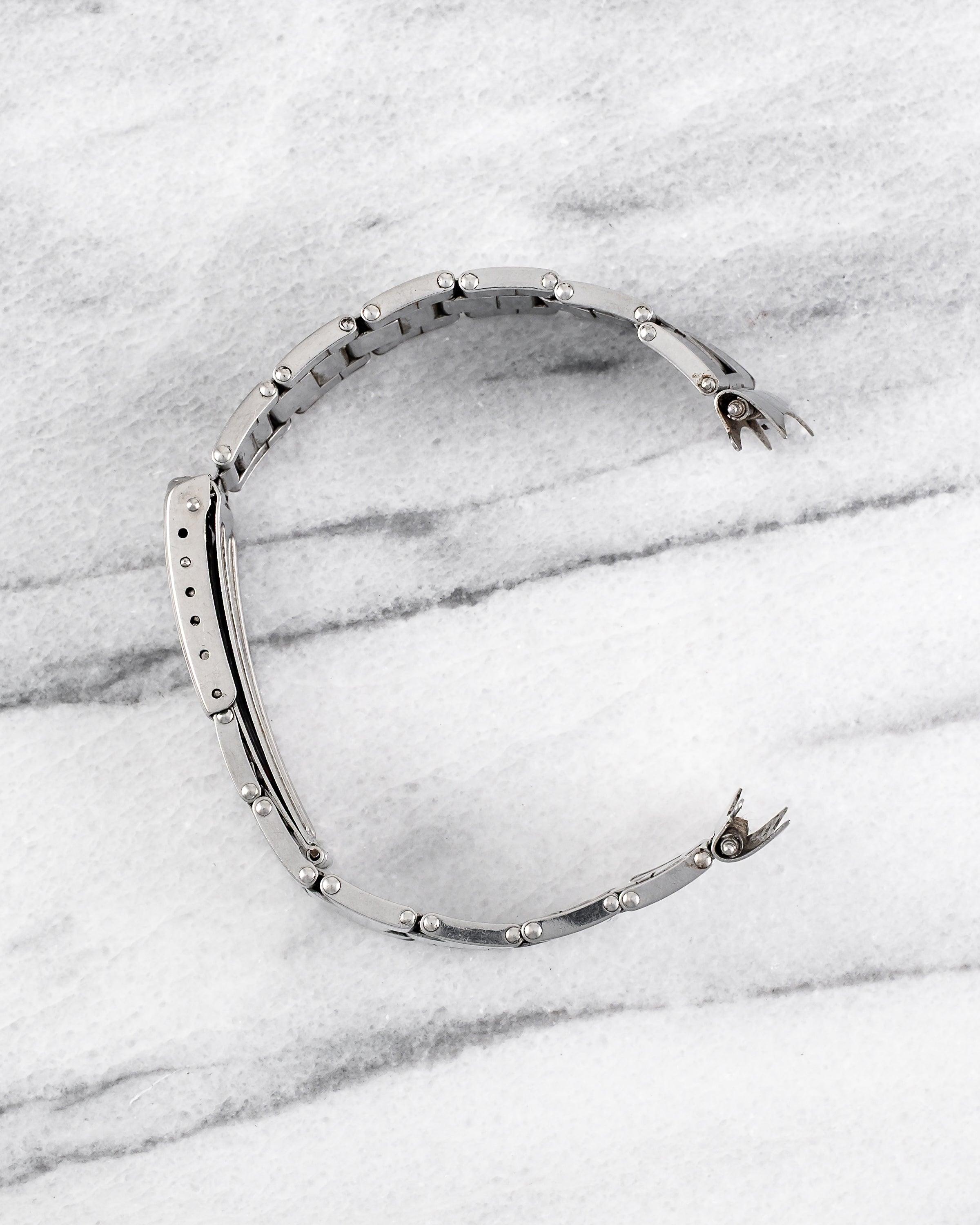 Montre Rolex à bracelet Oyster à rivets, 19 mm de largeur de corne, en acier inoxydable, années 1970 Unisexe en vente