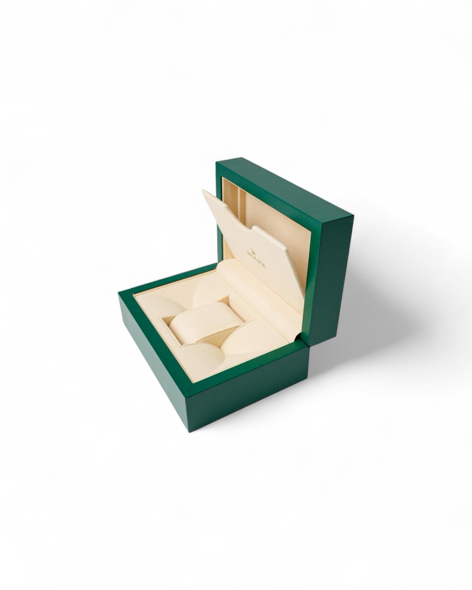 Rolex Oyster Box Small Green For Sale 8