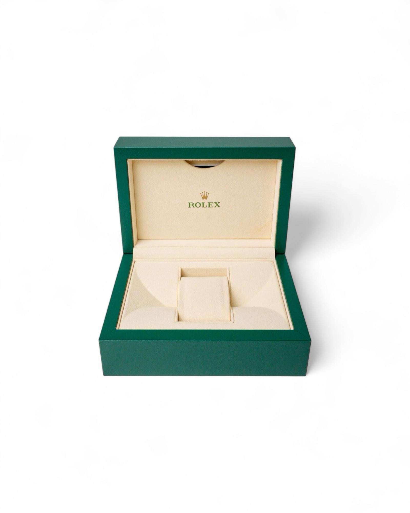 Rolex Oyster Box Small Green For Sale 3