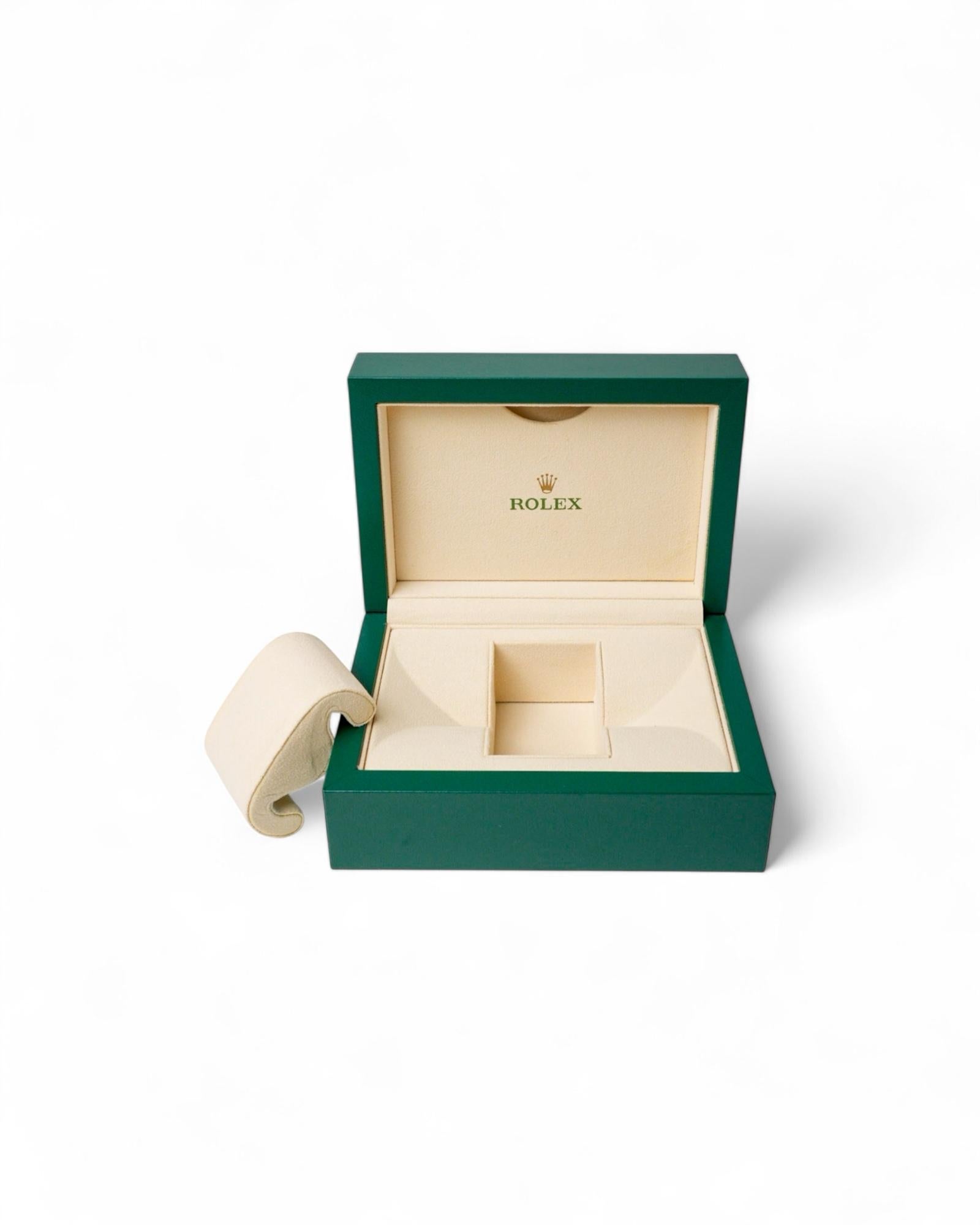 Rolex Oyster Box Small Green For Sale 4
