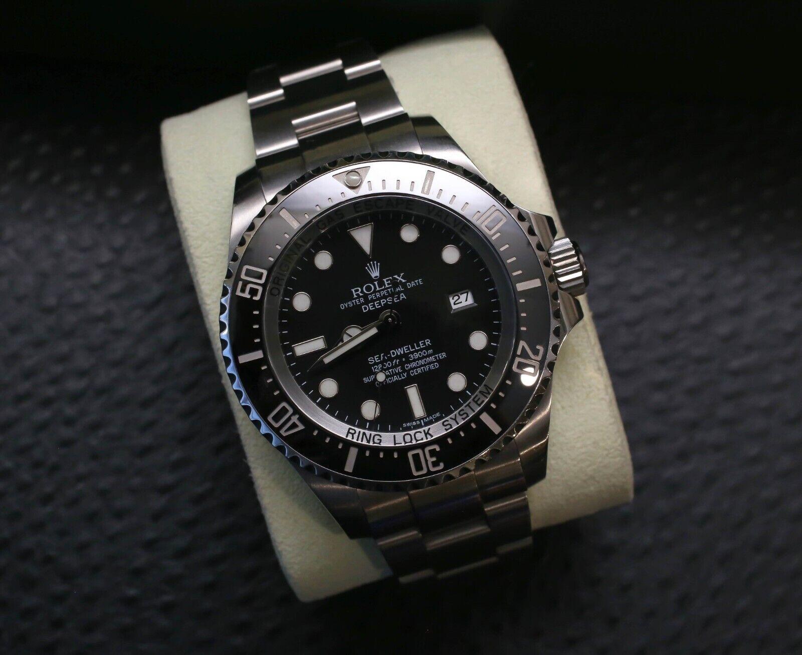 Designed to withstand the pressure of water while deep-sea diving, the Rolex Sea-Dweller model 116660 is an ideal companion for experienced divers exploring the greatest depths of our seas. Debuting in 2008 to succeed the 16600 model and doubling