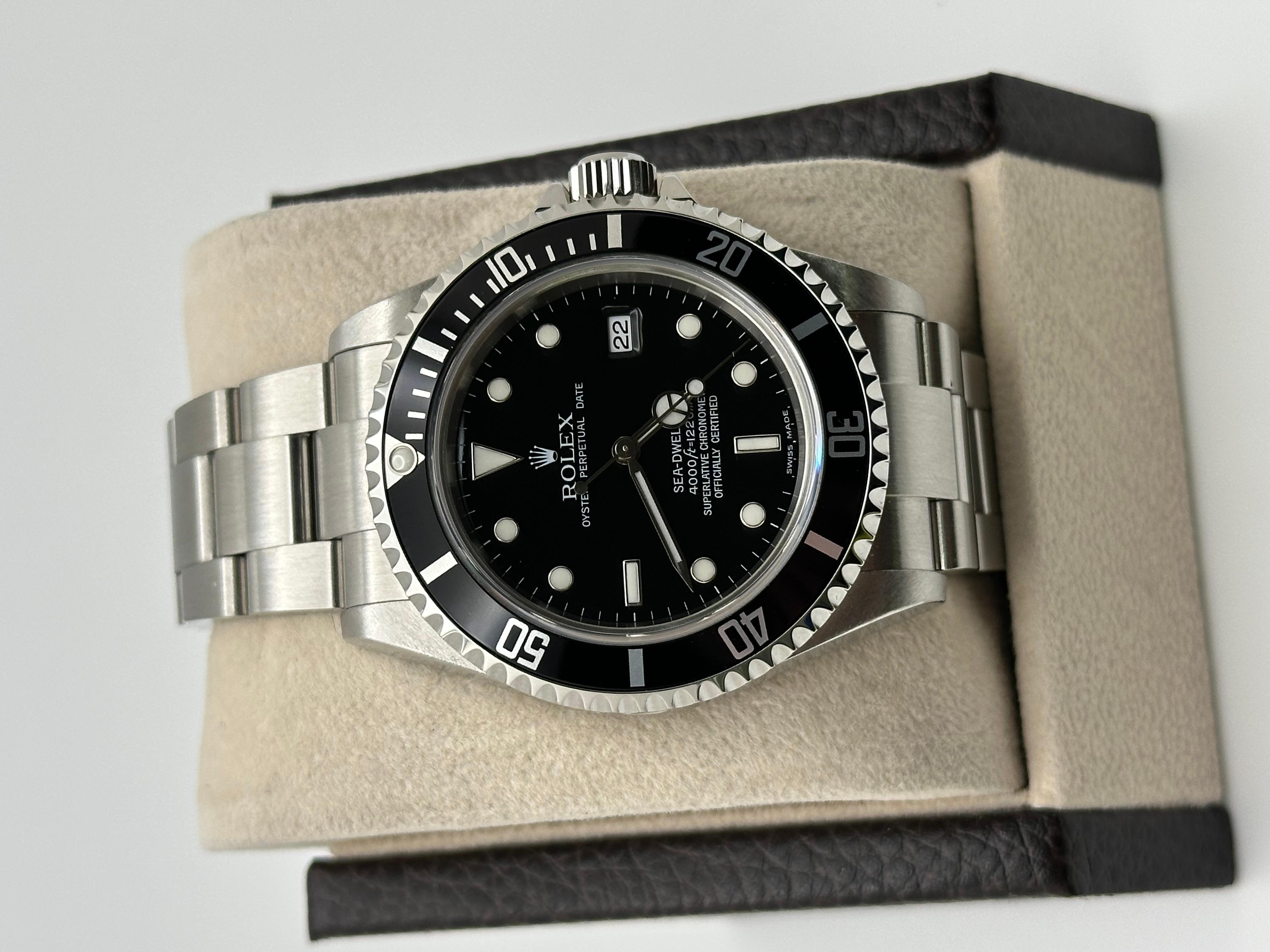 Rolex Sea Dweller 16600 40mm Acero Inoxidable Negro 2005 Caja Papel 1