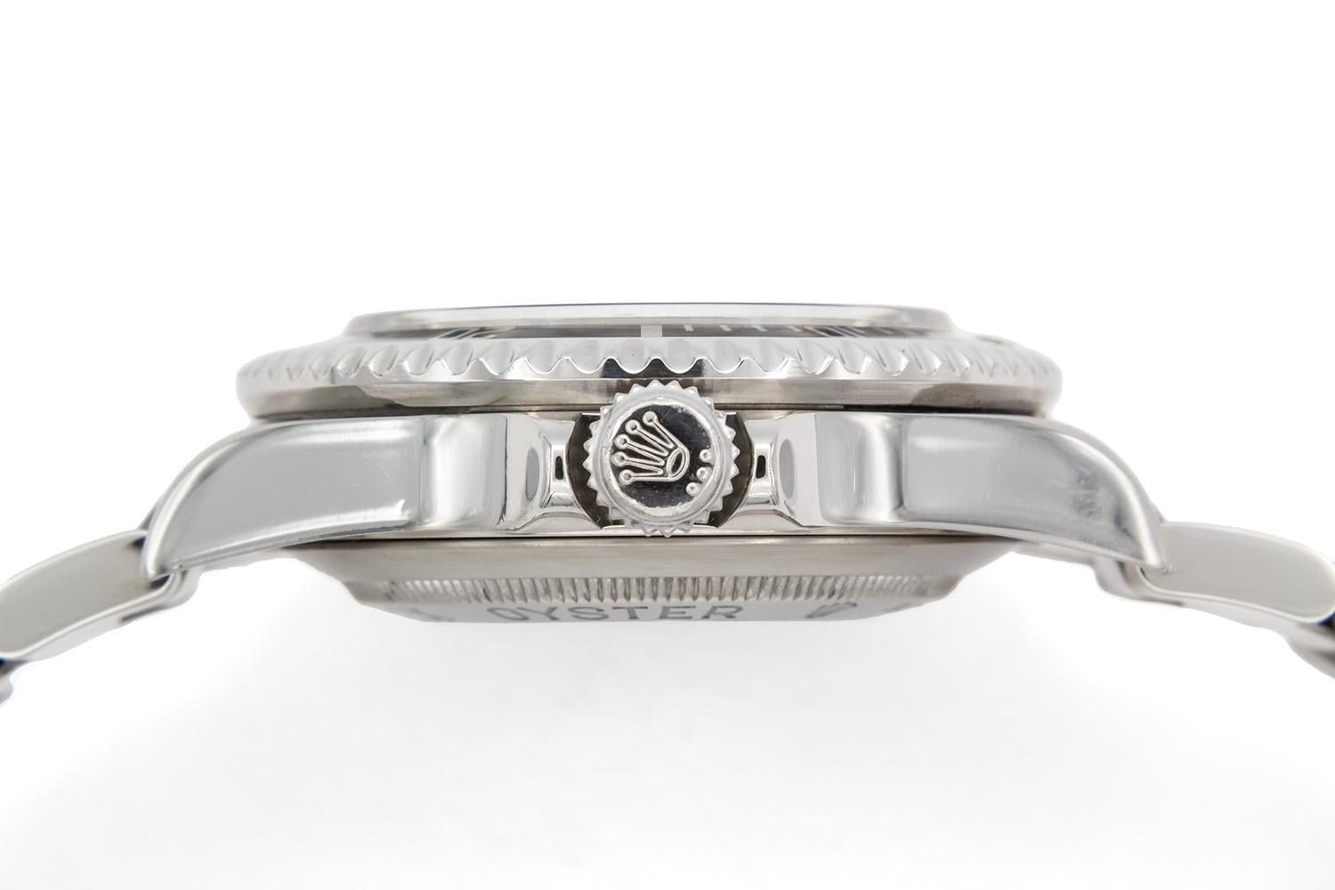 Rolex Sea-Dweller 16600 40mm Stainless Steel Sport 4000ft No Holes 2