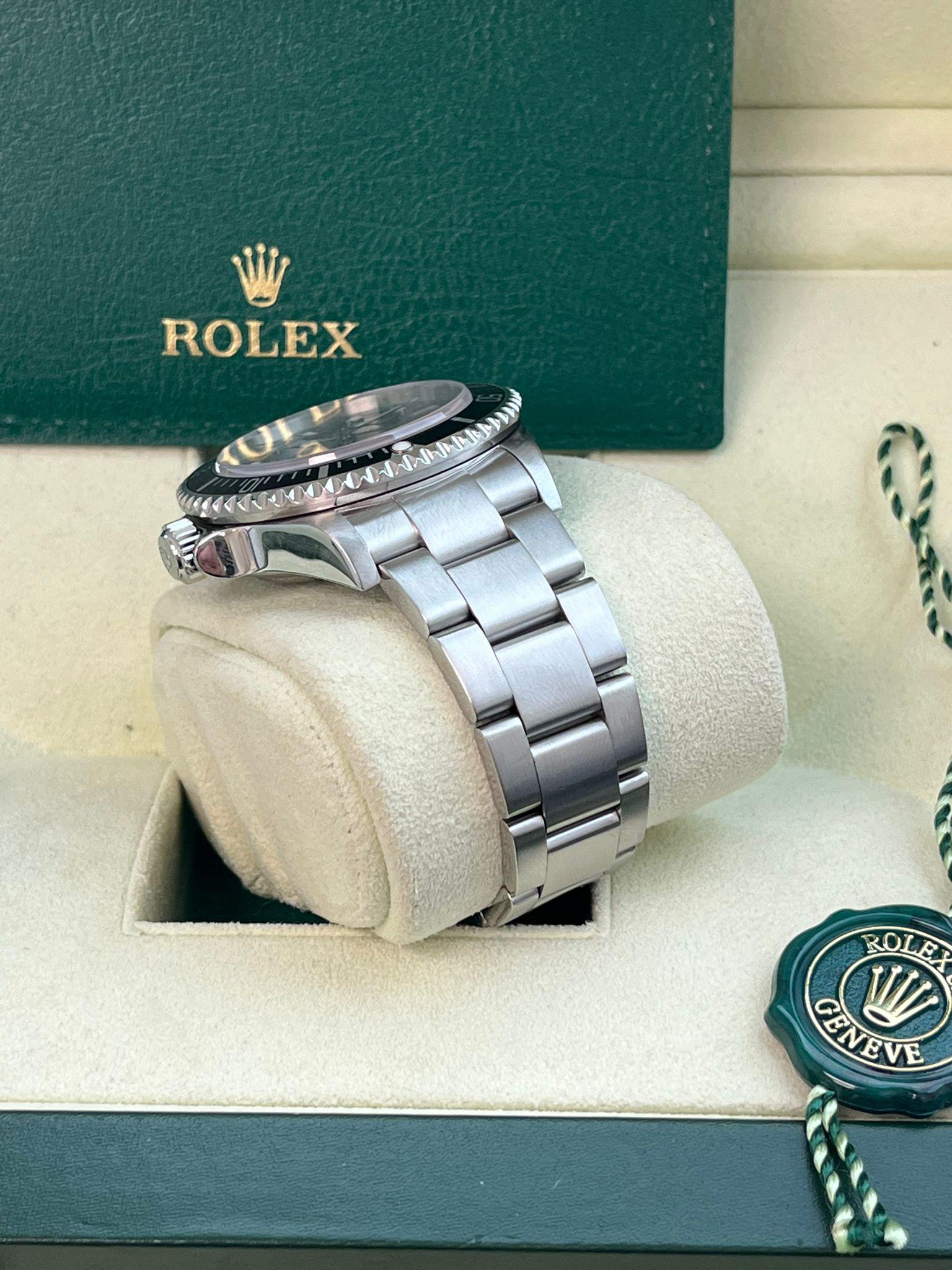 Rolex Sea-Dweller 4000 40mm Black Dial Stainless Steel Oyster Men's Watch 16600 For Sale 9