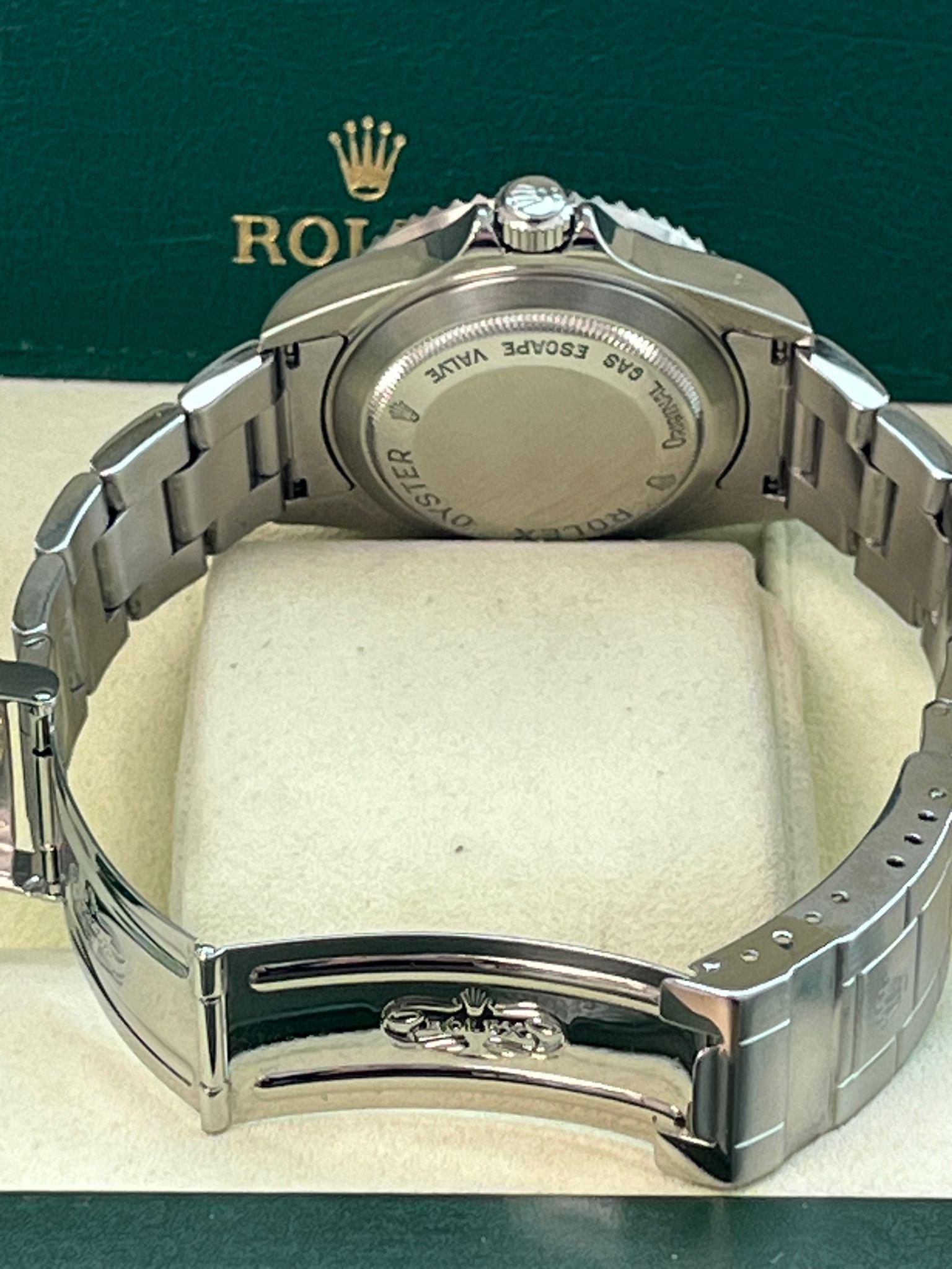 Rolex Sea-Dweller 4000 40mm Black Dial Stainless Steel Oyster Men's Watch 16600 For Sale 15
