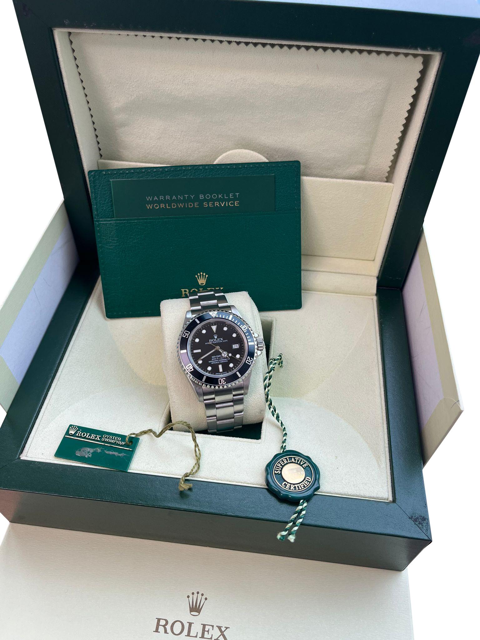 Modernist Rolex Sea-Dweller 4000 40mm Black Dial Stainless Steel Oyster Men's Watch 16600 For Sale